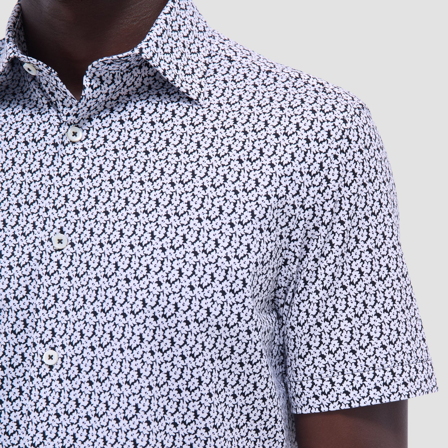 Bugatchi Miles Floral OoohCotton® Short-Sleeve Shirt Black