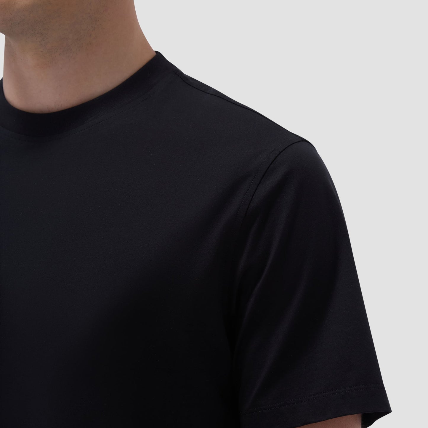 Bugatchi Rufus Solid OoohCotton® Crew Neck T-Shirt Black