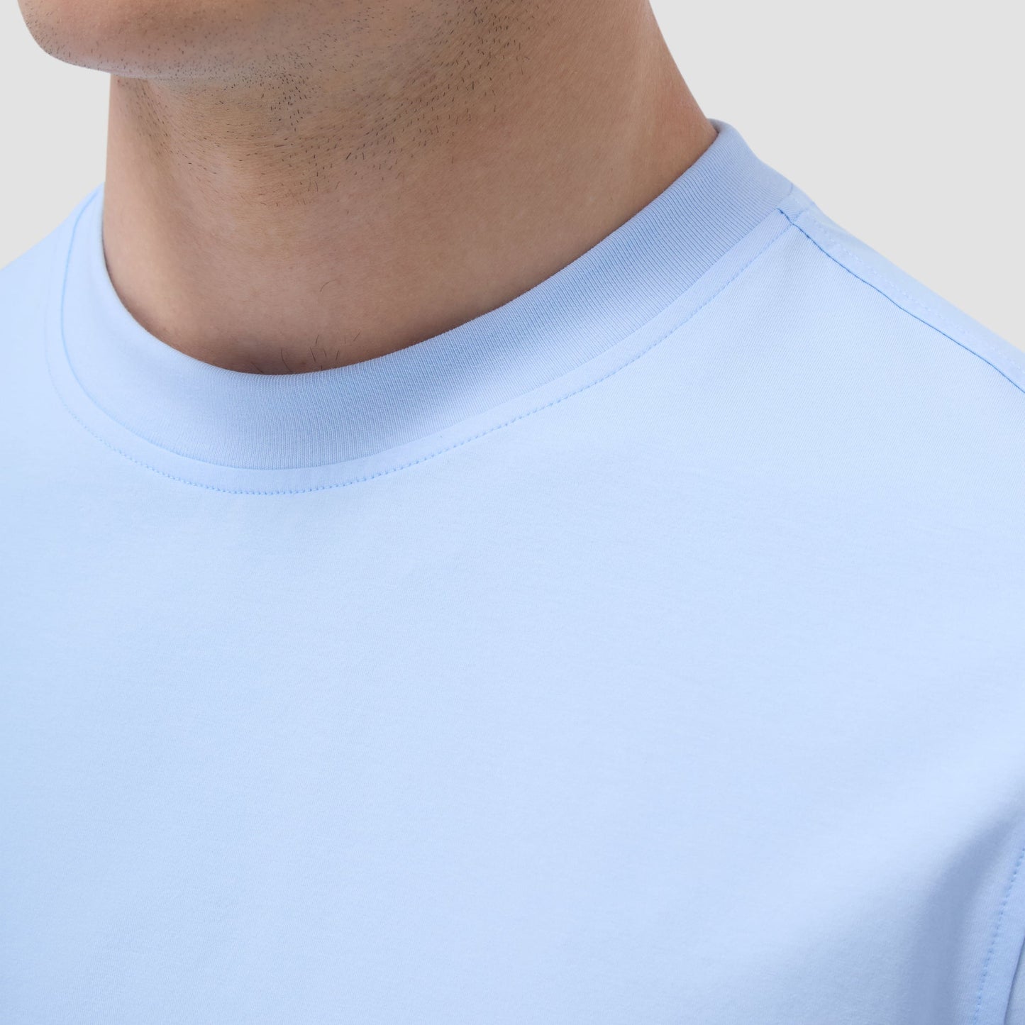 Bugatchi Rufus Solid OoohCotton® Crew Neck T-Shirt Sky