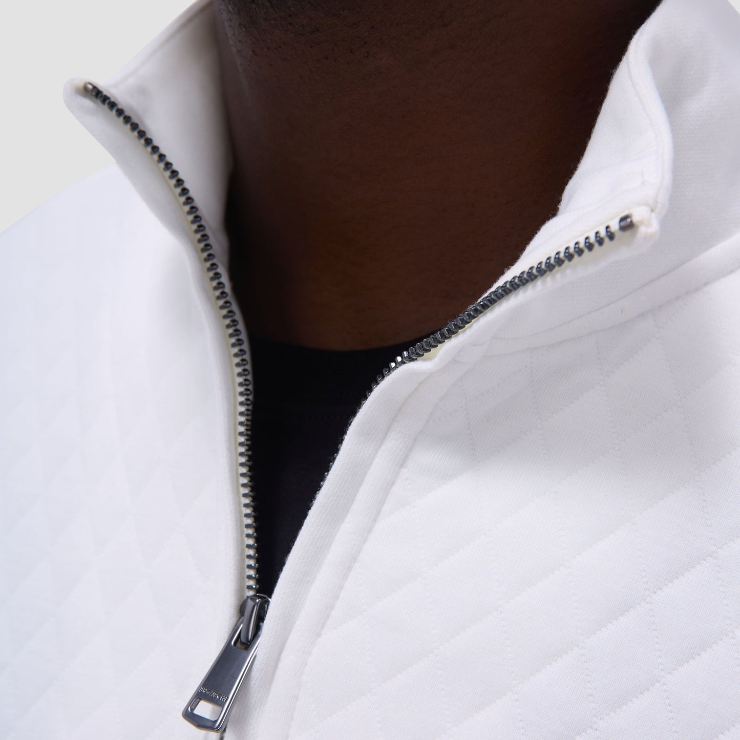 Bugatchi Diamond Quilt Performance Quarter-Zip Pullover Chalk
