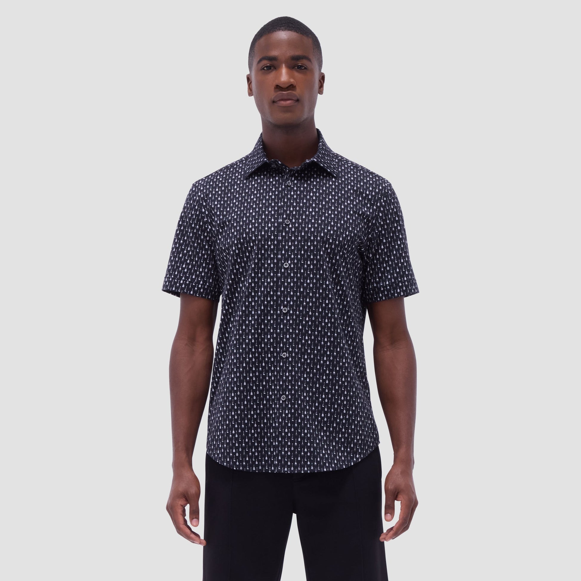 Bugatchi Miles Guitar OoohCotton® Short-Sleeve Shirt Black