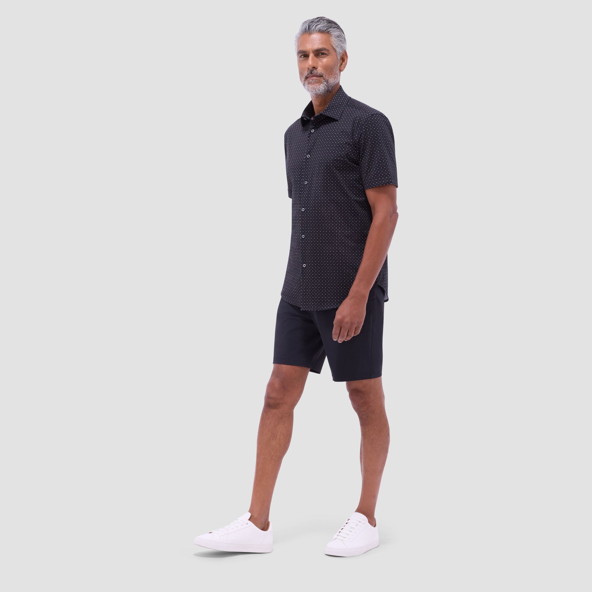 Bugatchi Miles Geometric OoohCotton® Short-Sleeve Shirt Black