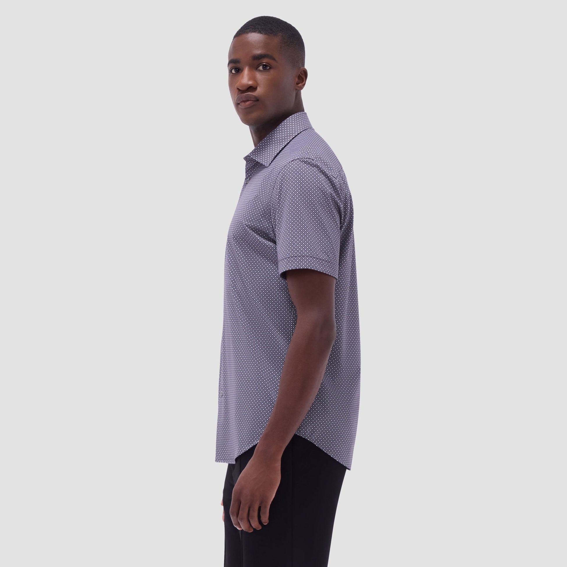 Bugatchi Miles Geometric OoohCotton® Short-Sleeve Shirt Black
