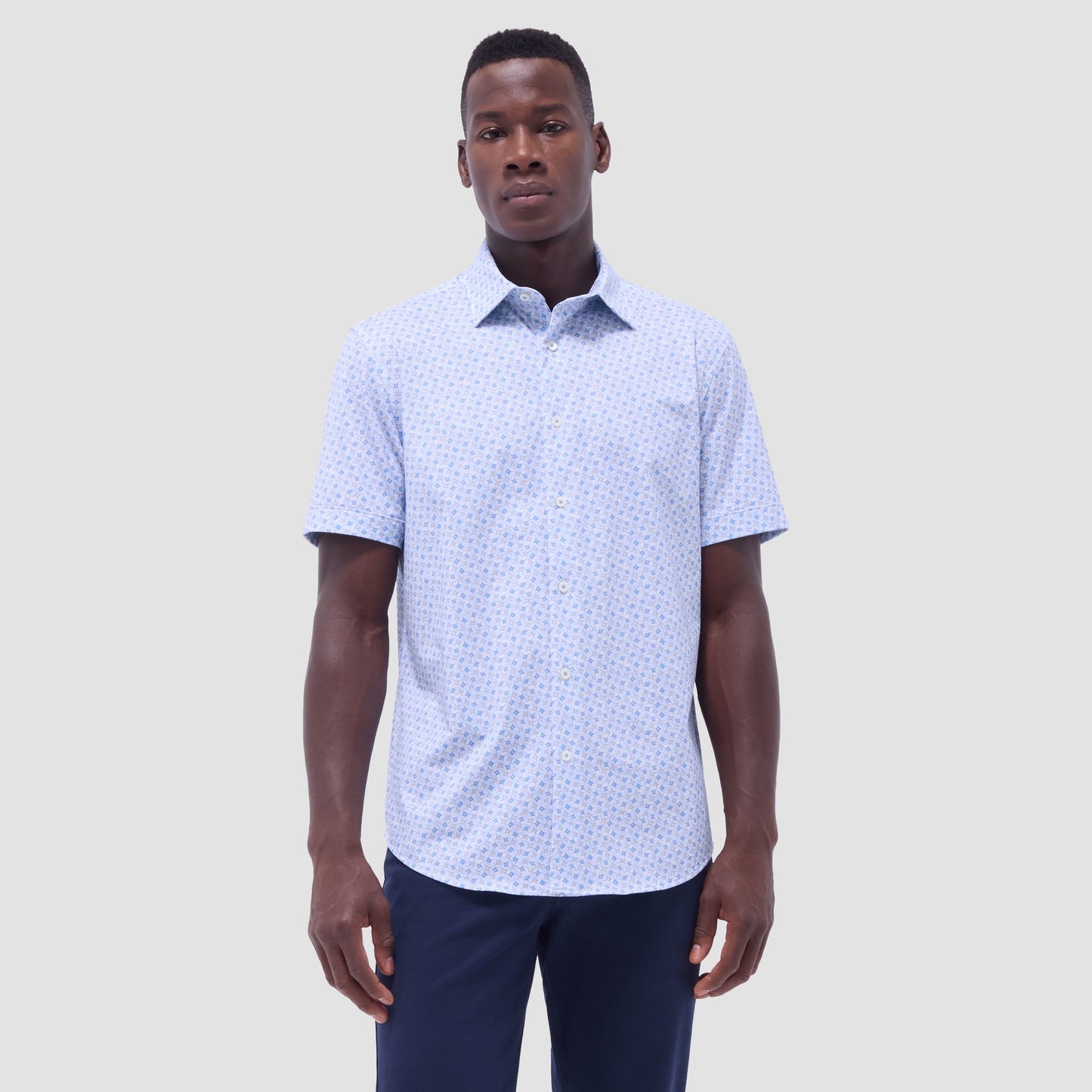 Bugatchi Miles Geometric OoohCotton® Short-Sleeve Shirt Air Blue