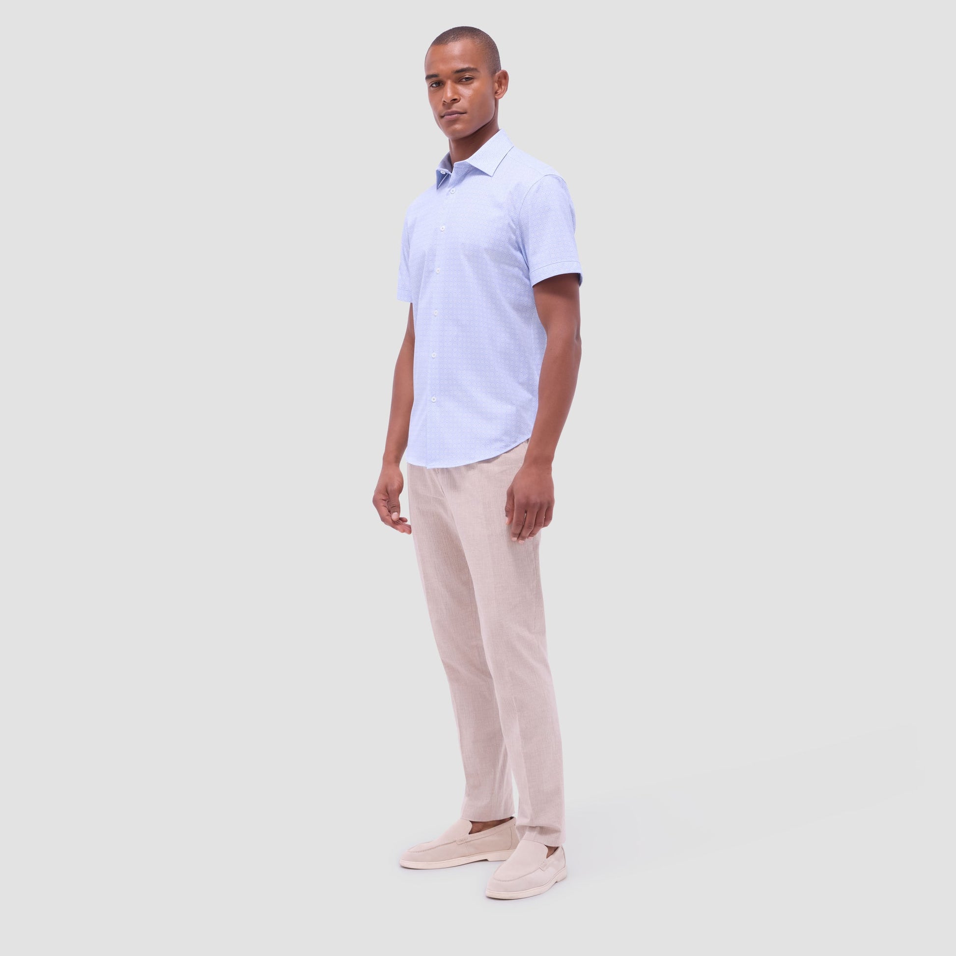 Bugatchi Miles Geometric OoohCotton® Short-Sleeve Shirt Air Blue