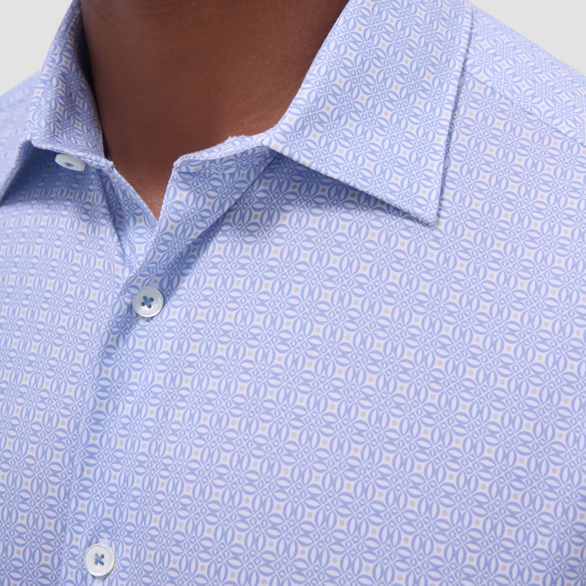 Bugatchi Miles Geometric OoohCotton® Short-Sleeve Shirt Air Blue