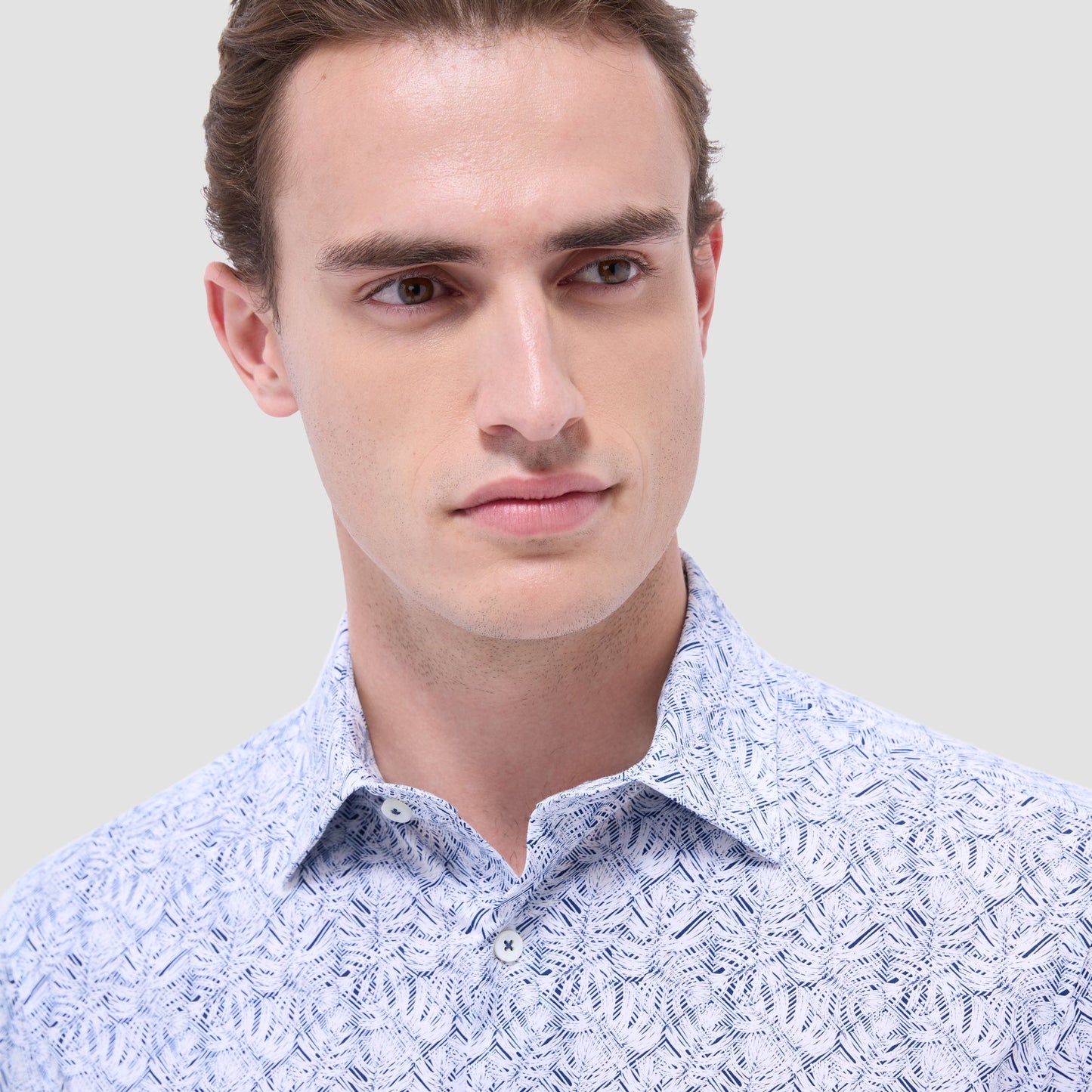 Bugatchi Miles Leaf Print OoohCotton® Short-Sleeve Shirt Navy