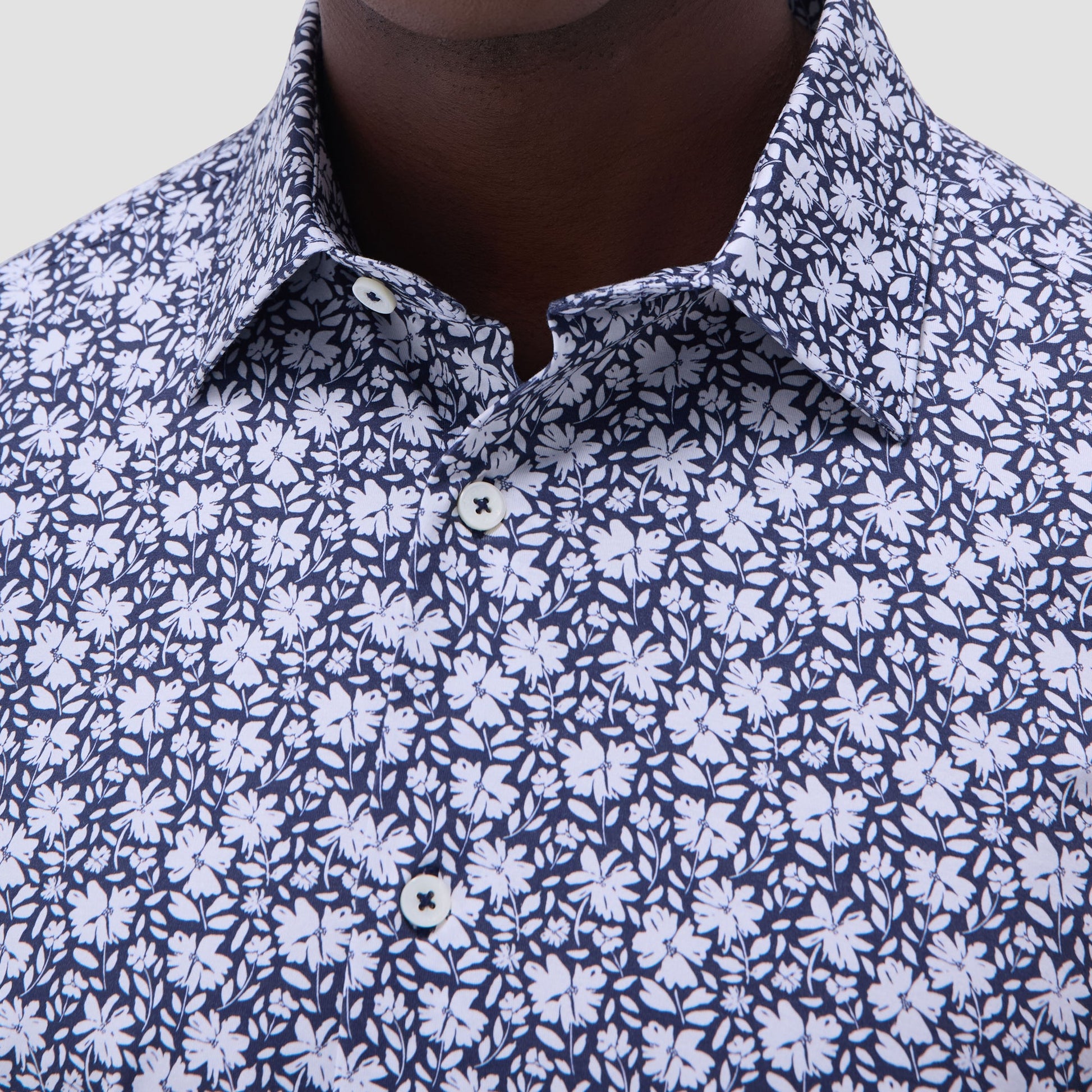 Bugatchi Miles Floral OoohCotton® Short-Sleeve Shirt Navy