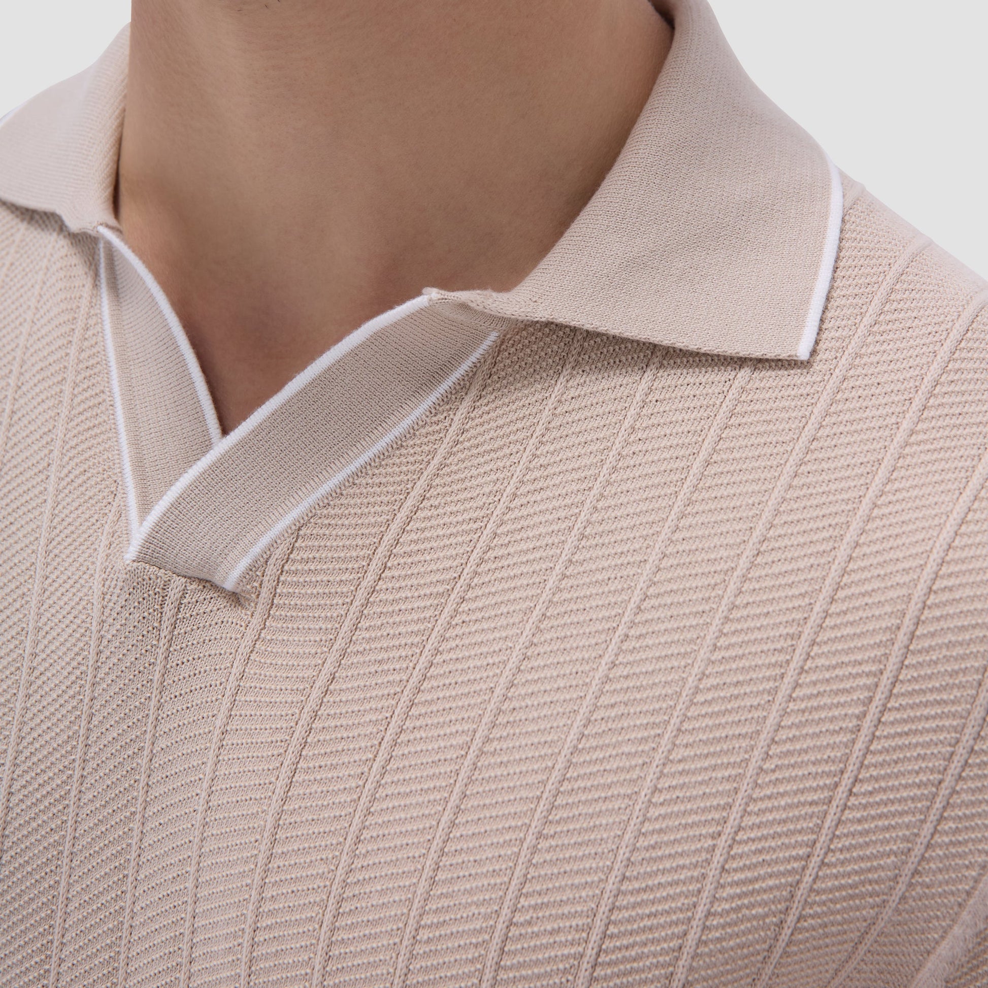 Bugatchi Wide Rib Short Sleeve Johnny Sweater Sand