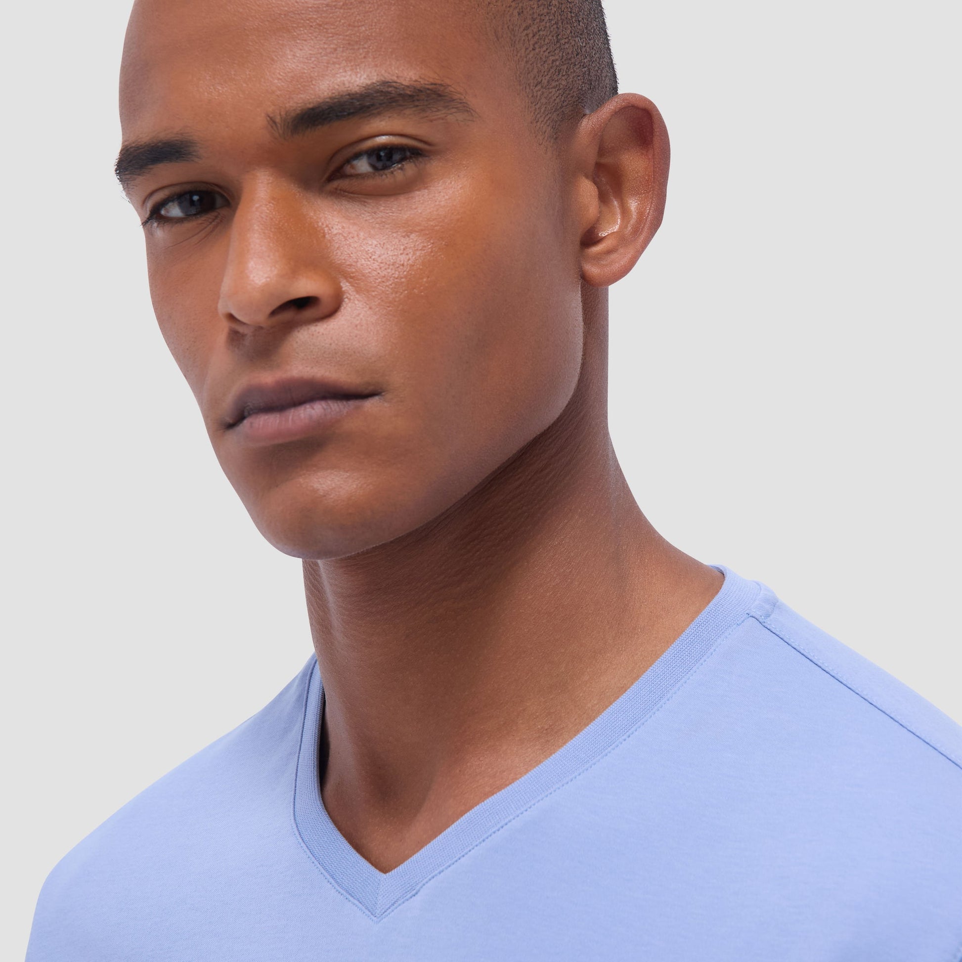Bugatchi Holden V-Neck T-Shirt Air Blue