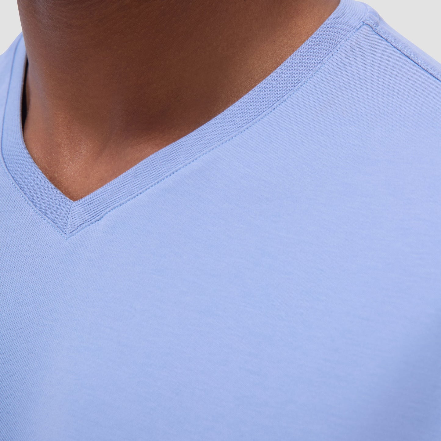 Bugatchi Holden V-Neck T-Shirt Air Blue