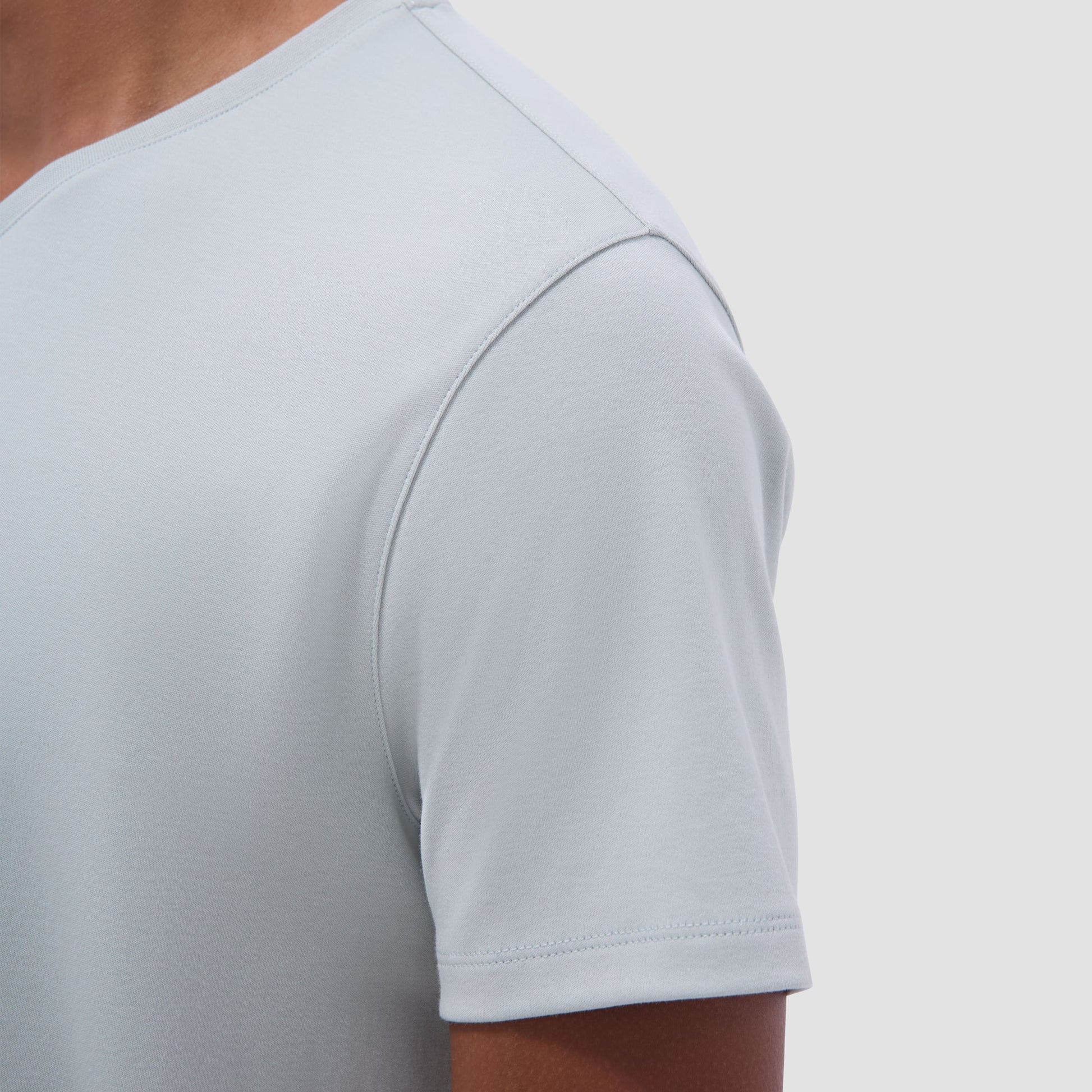Bugatchi Holden V-Neck T-Shirt Mint