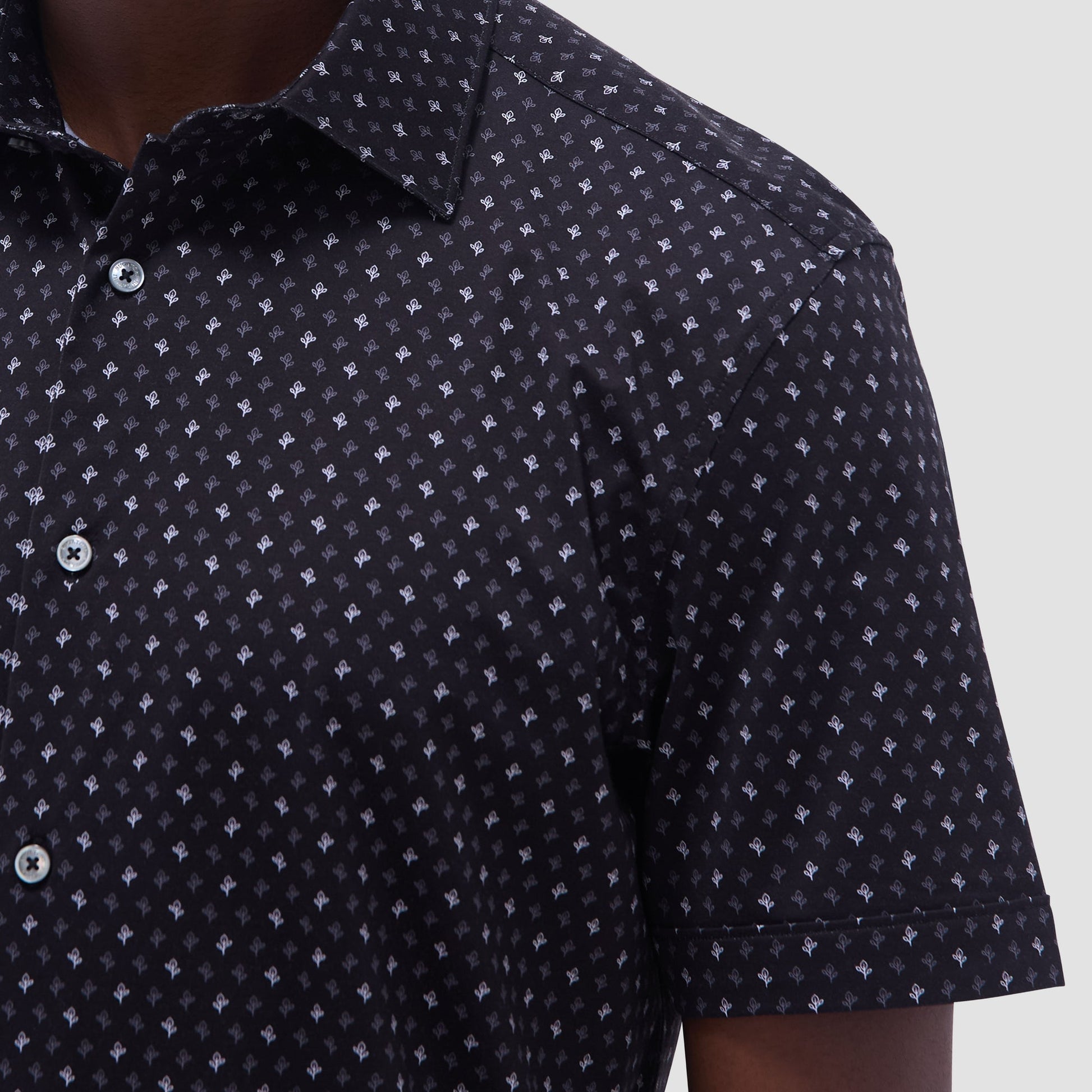 Bugatchi Miles Floral OoohCotton® Short-Sleeve Shirt Black