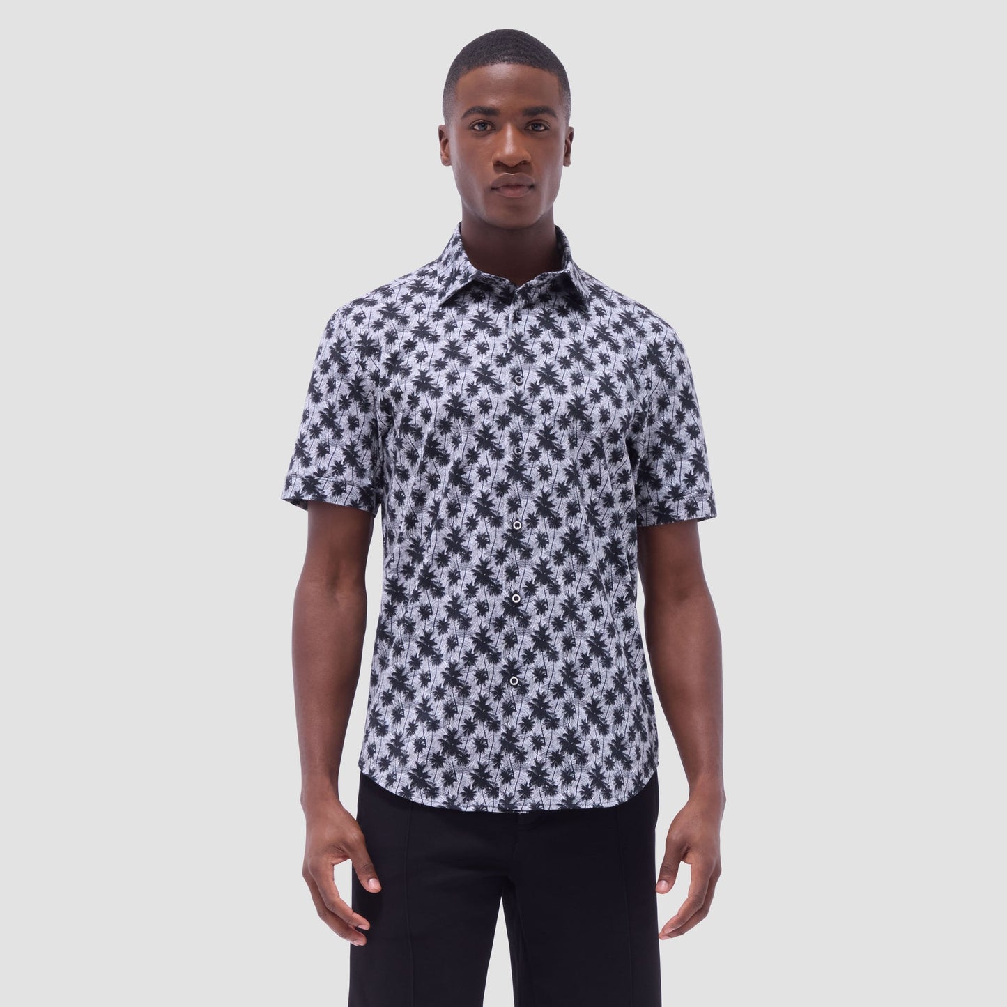 Bugatchi Miles Palm Tree OoohCotton® Short-Sleeve Shirt Black