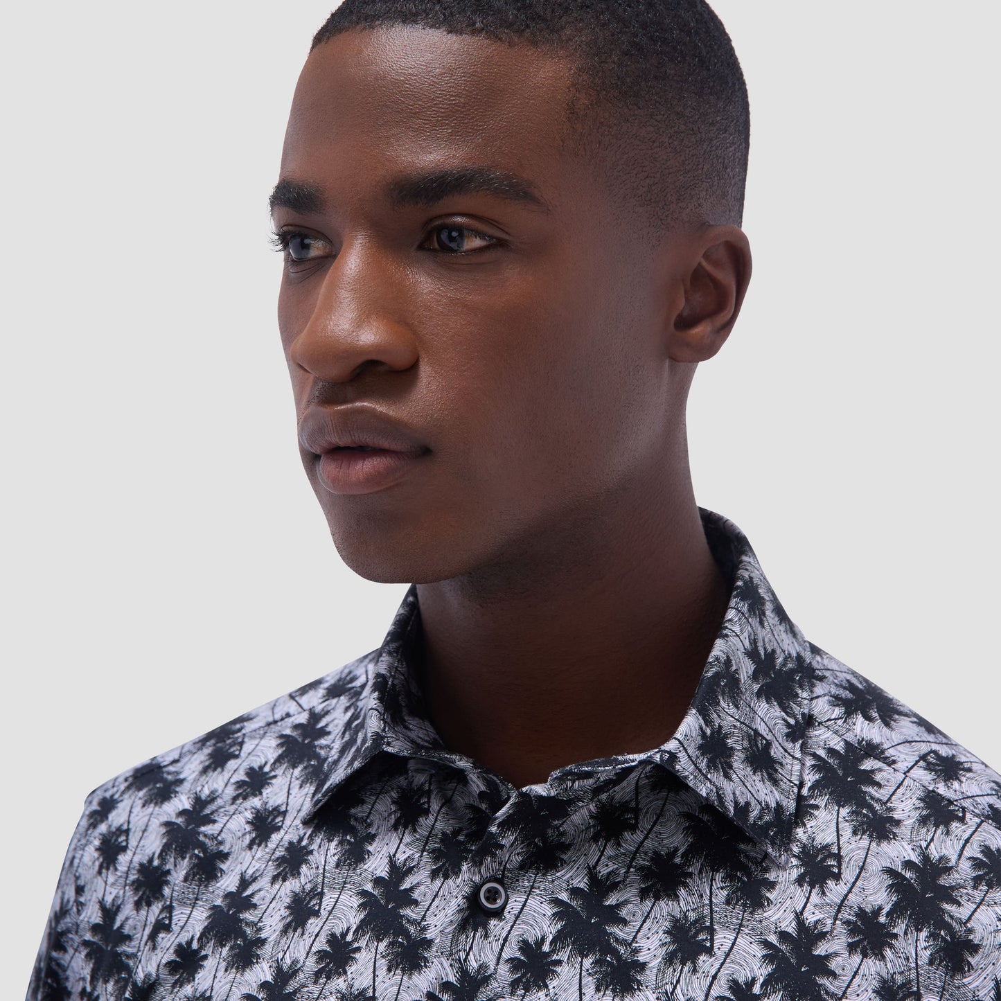 Bugatchi Miles Palm Tree OoohCotton® Short-Sleeve Shirt Black