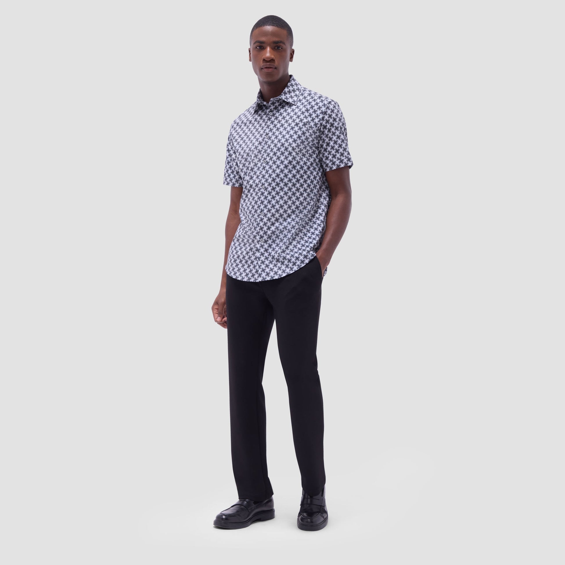 Bugatchi Miles Basketweave OoohCotton® Short-Sleeve Shirt Black