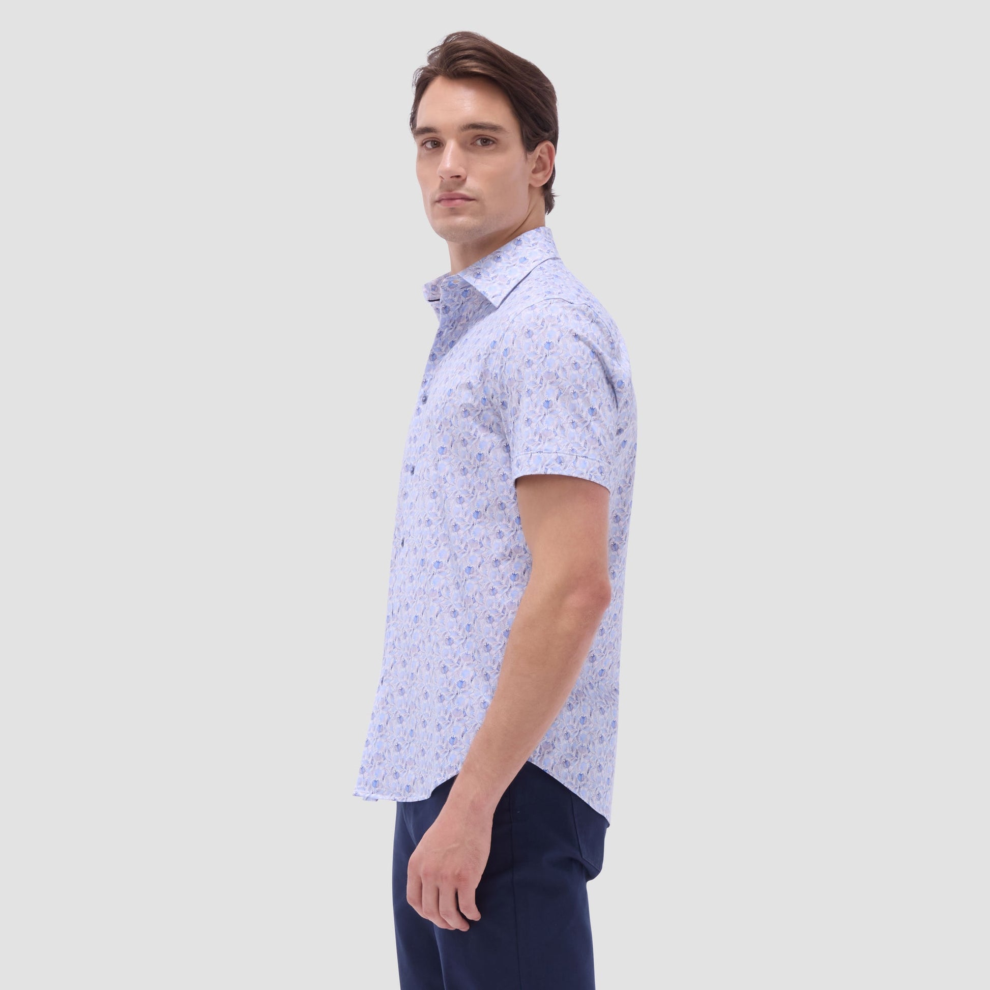 Bugatchi Miles Leaf Print OoohCotton® Short-Sleeve Shirt Air Blue