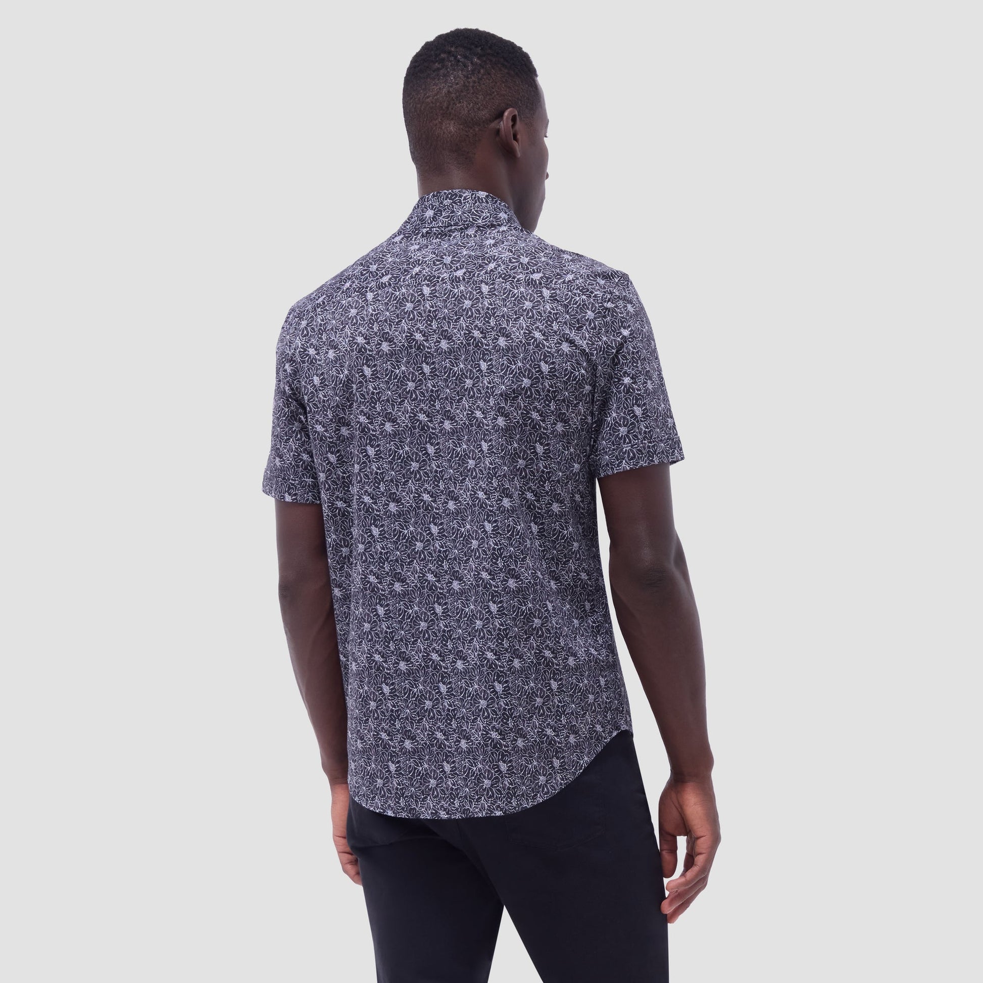 Bugatchi Miles Floral OoohCotton® Short-Sleeve Shirt Black