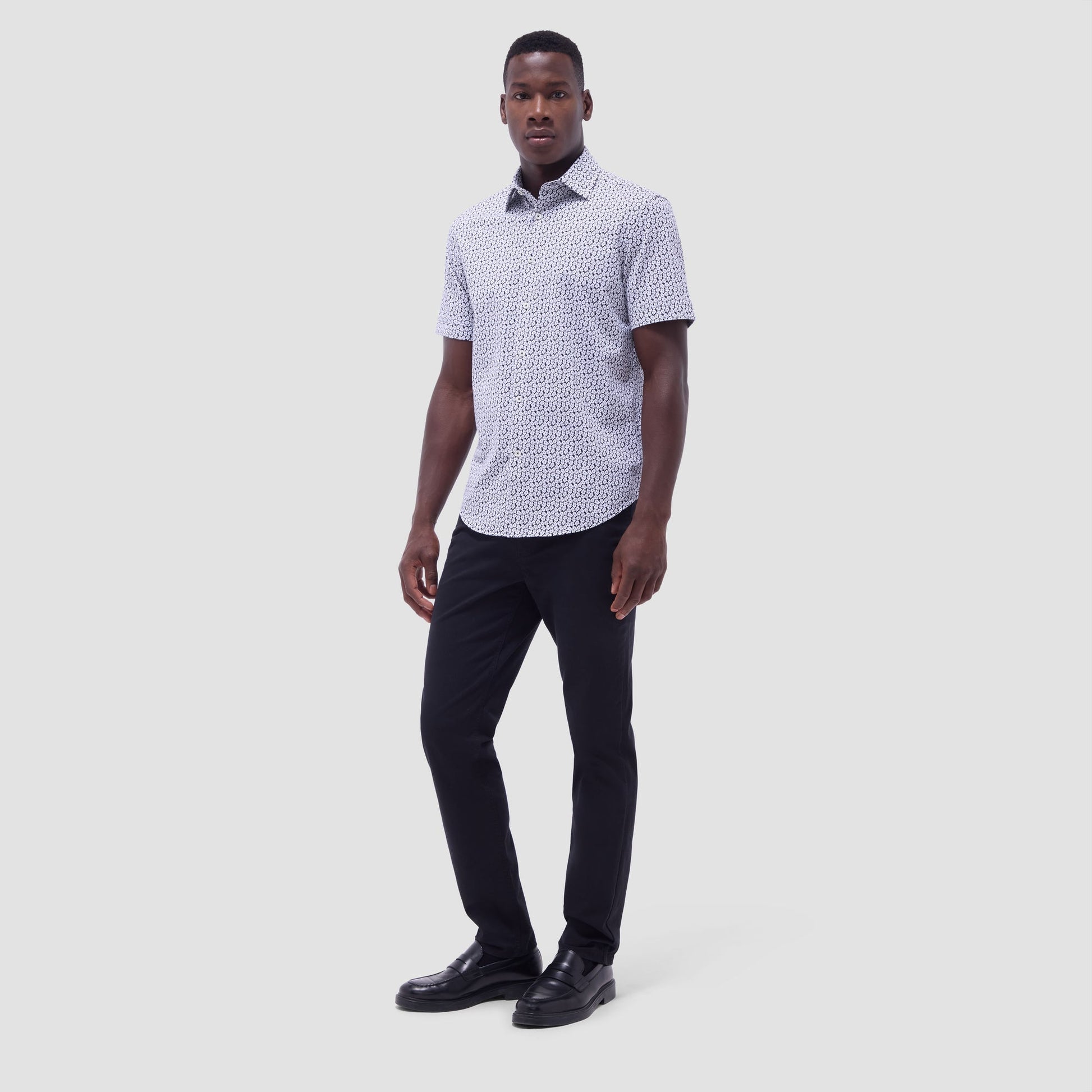 Bugatchi Miles Floral OoohCotton® Short-Sleeve Shirt Black
