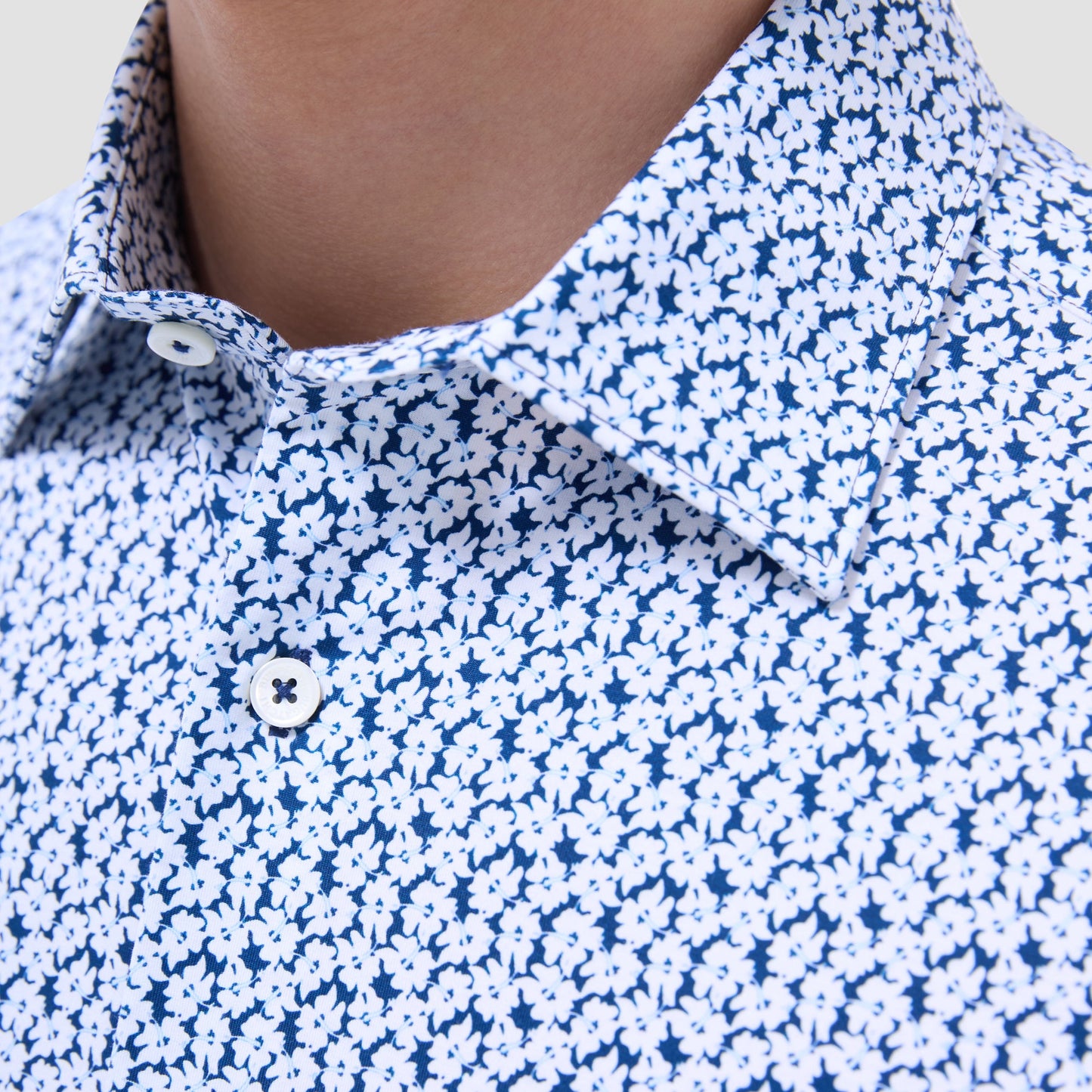 Bugatchi Miles Floral OoohCotton® Short-Sleeve Shirt Indigo