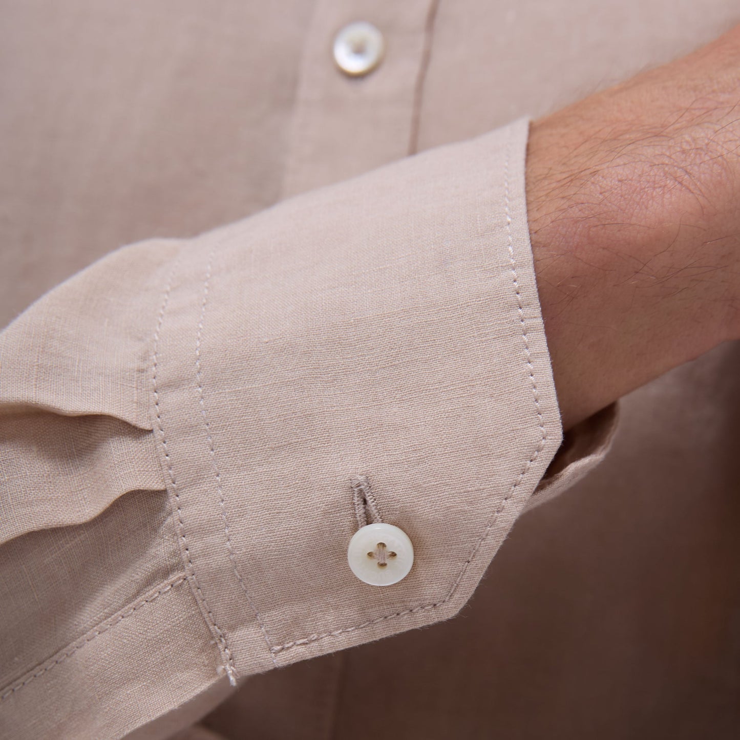 Bugatchi Axel Solid Linen Shirt Sand