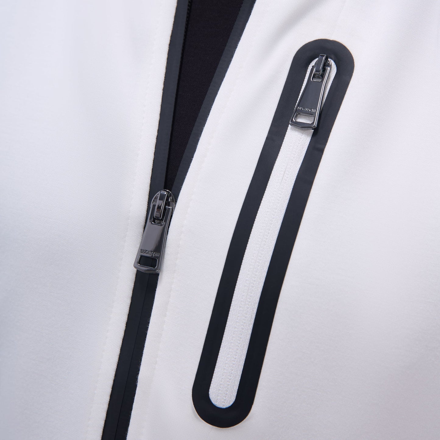 Bugatchi Soft Touch™ Solid Vest With Hood Chalk