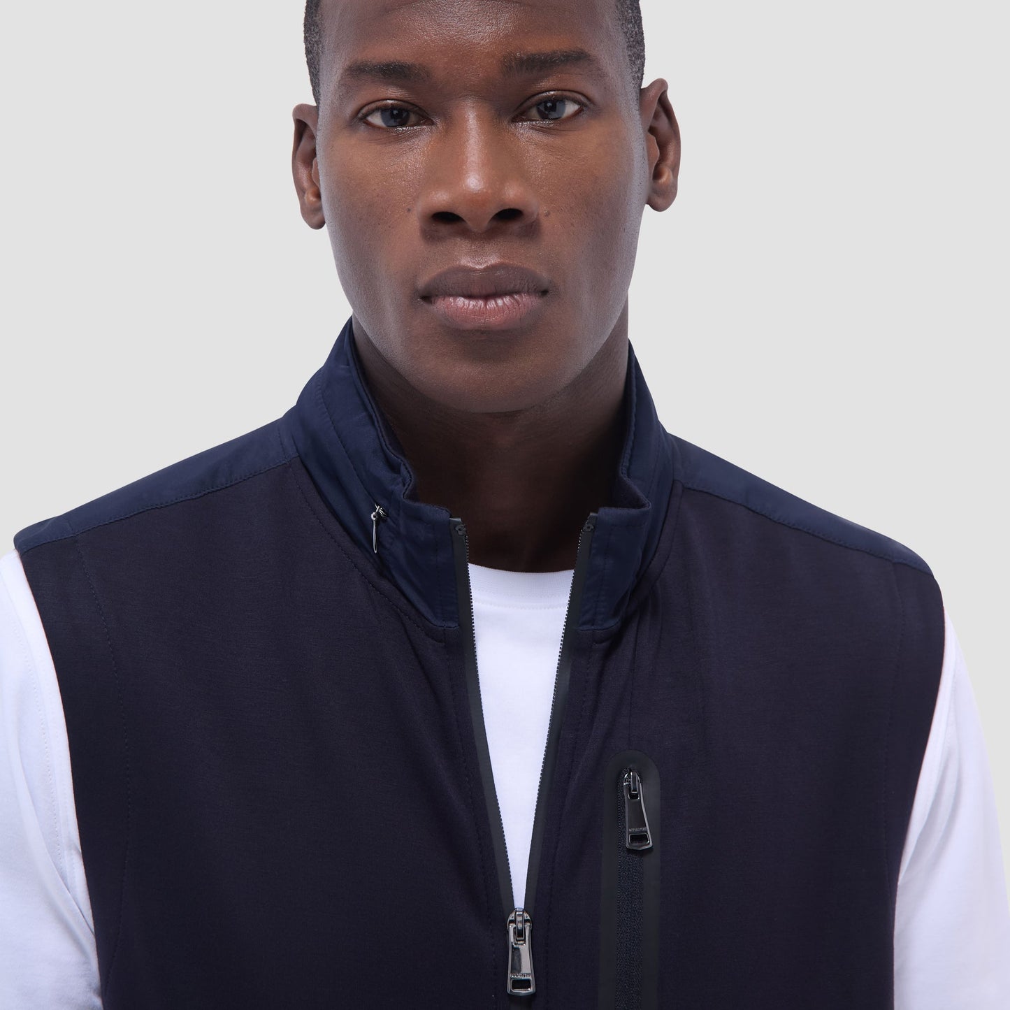Bugatchi Soft Touch™ Solid Vest With Hood Navy