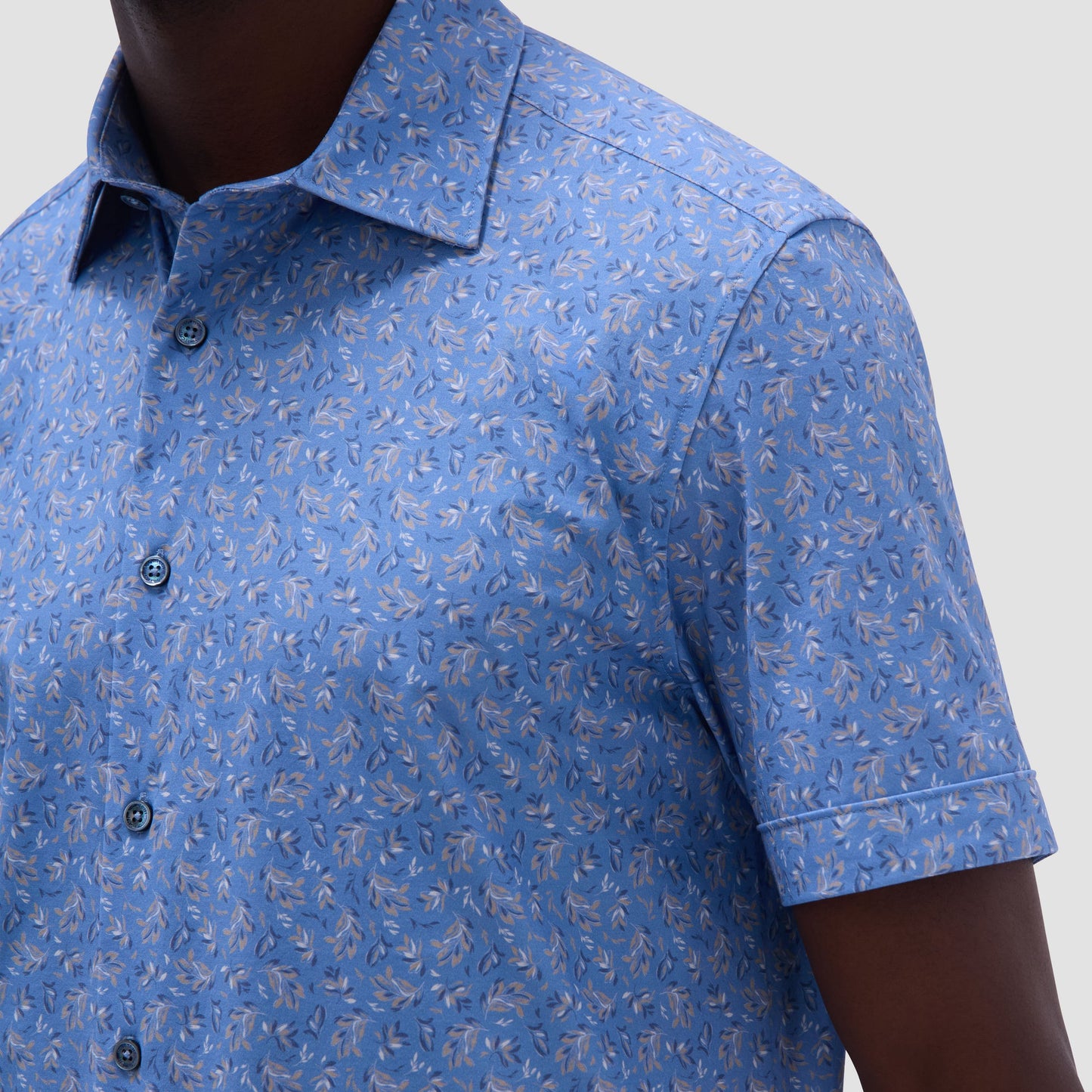 Bugatchi Milo Leaf Print OoohCotton® Short-Sleeve Shirt Air Blue