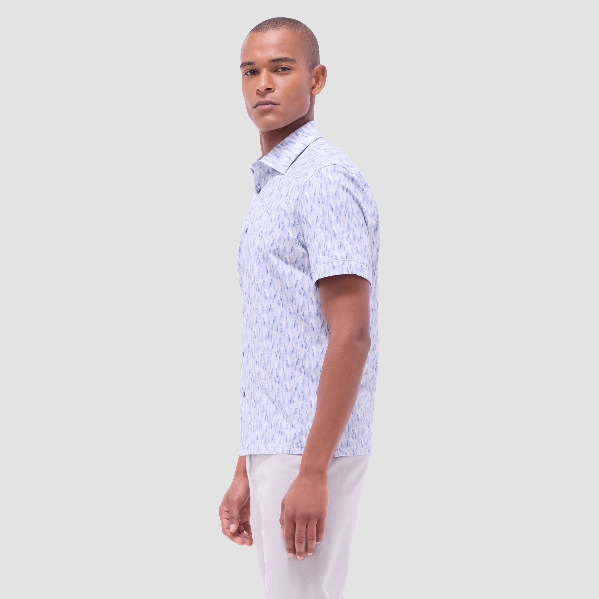 Bugatchi Milo Feather OoohCotton® Short-Sleeve Shirt Sand