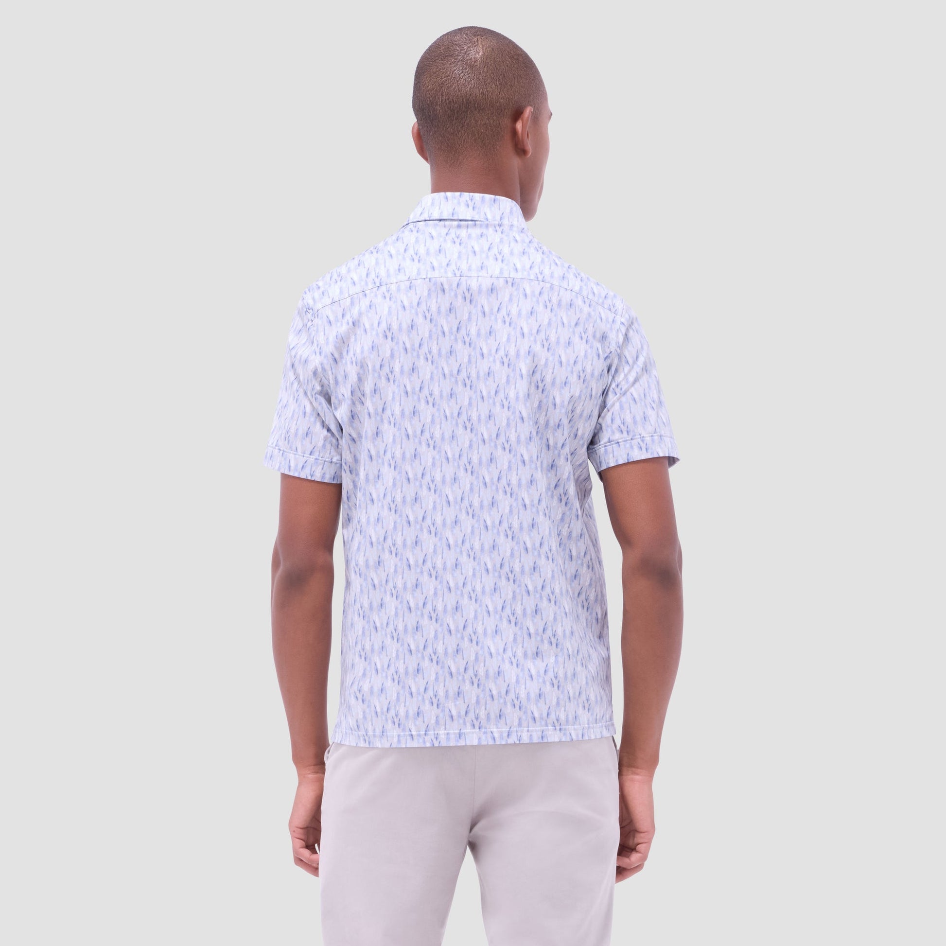 Bugatchi Milo Feather OoohCotton® Short-Sleeve Shirt Sand
