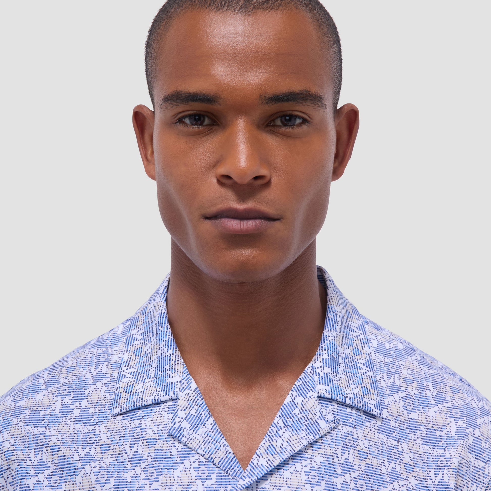 Bugatchi Cole Floral OoohCotton® Short-Sleeve Camp Shirt Classic Blue