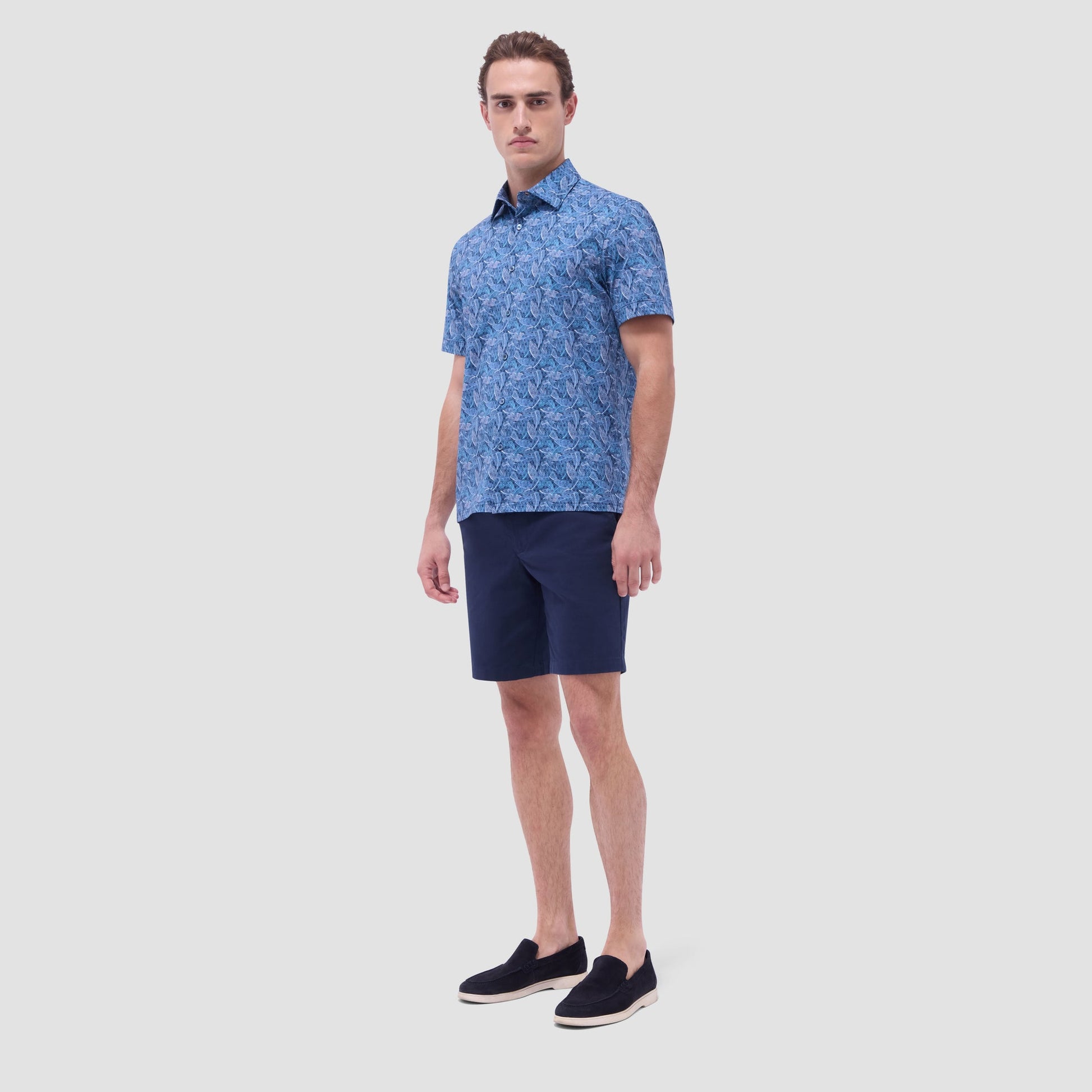 Bugatchi Milo Leaf Print OoohCotton® Short-Sleeve Shirt Night Blue