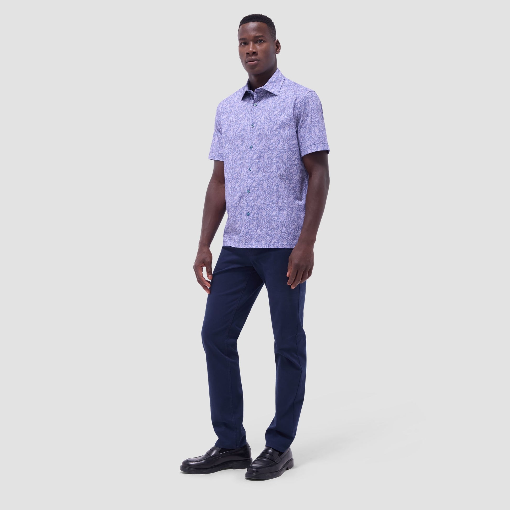 Bugatchi Milo Leaf Print OoohCotton® Short-Sleeve Shirt Lilac