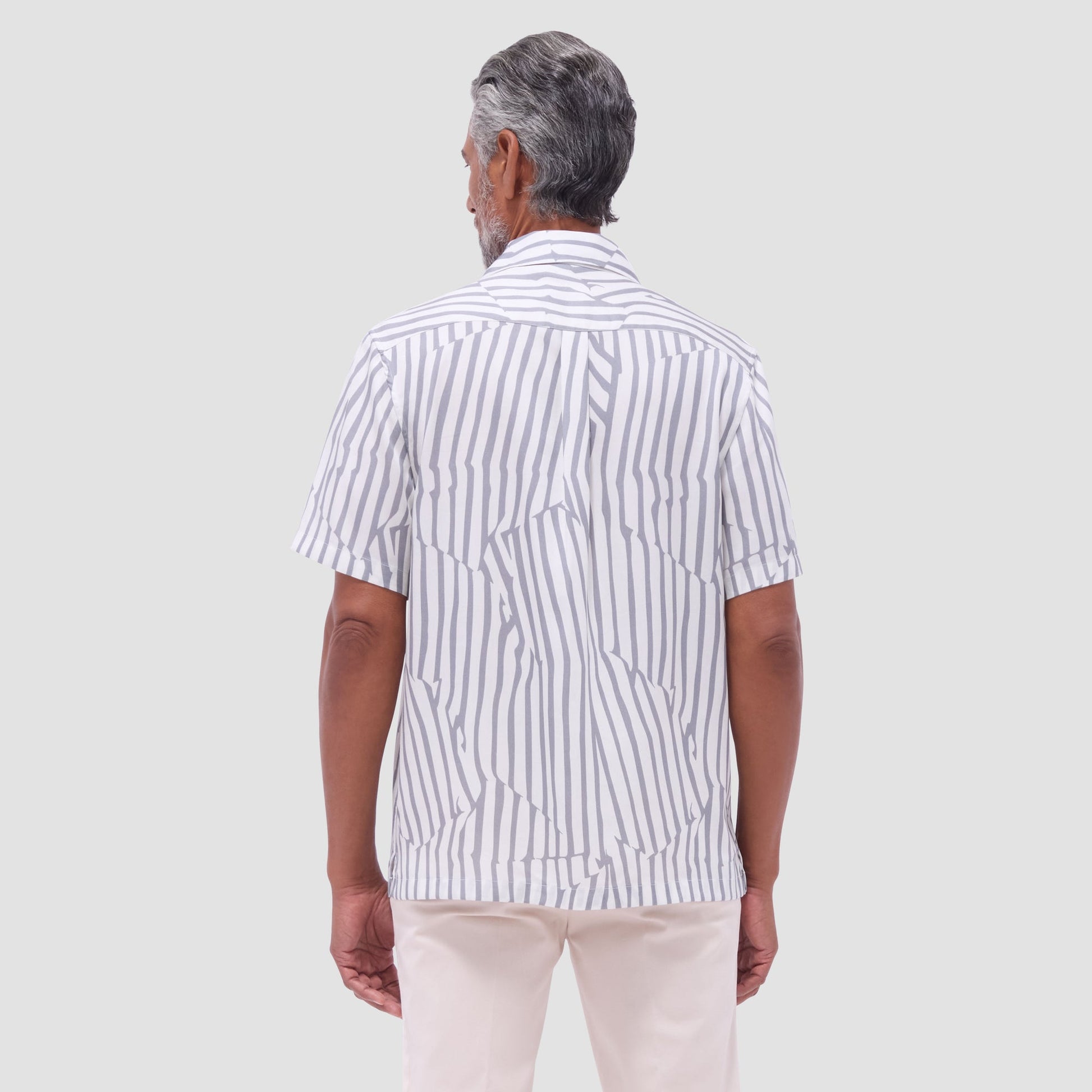 Bugatchi Jackson Irregular Stripe Camp Shirt Zinc