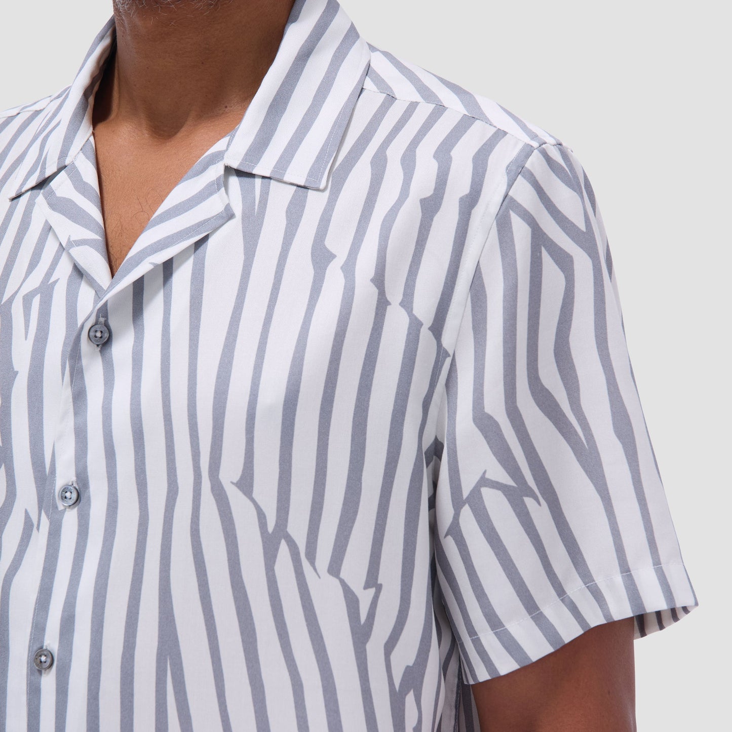 Bugatchi Jackson Irregular Stripe Camp Shirt Zinc