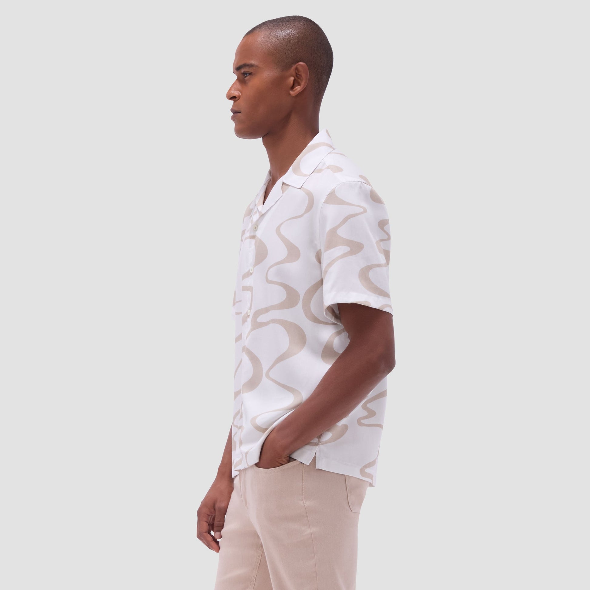 Bugatchi Jackson Abstract Wave Camp Shirt Sand