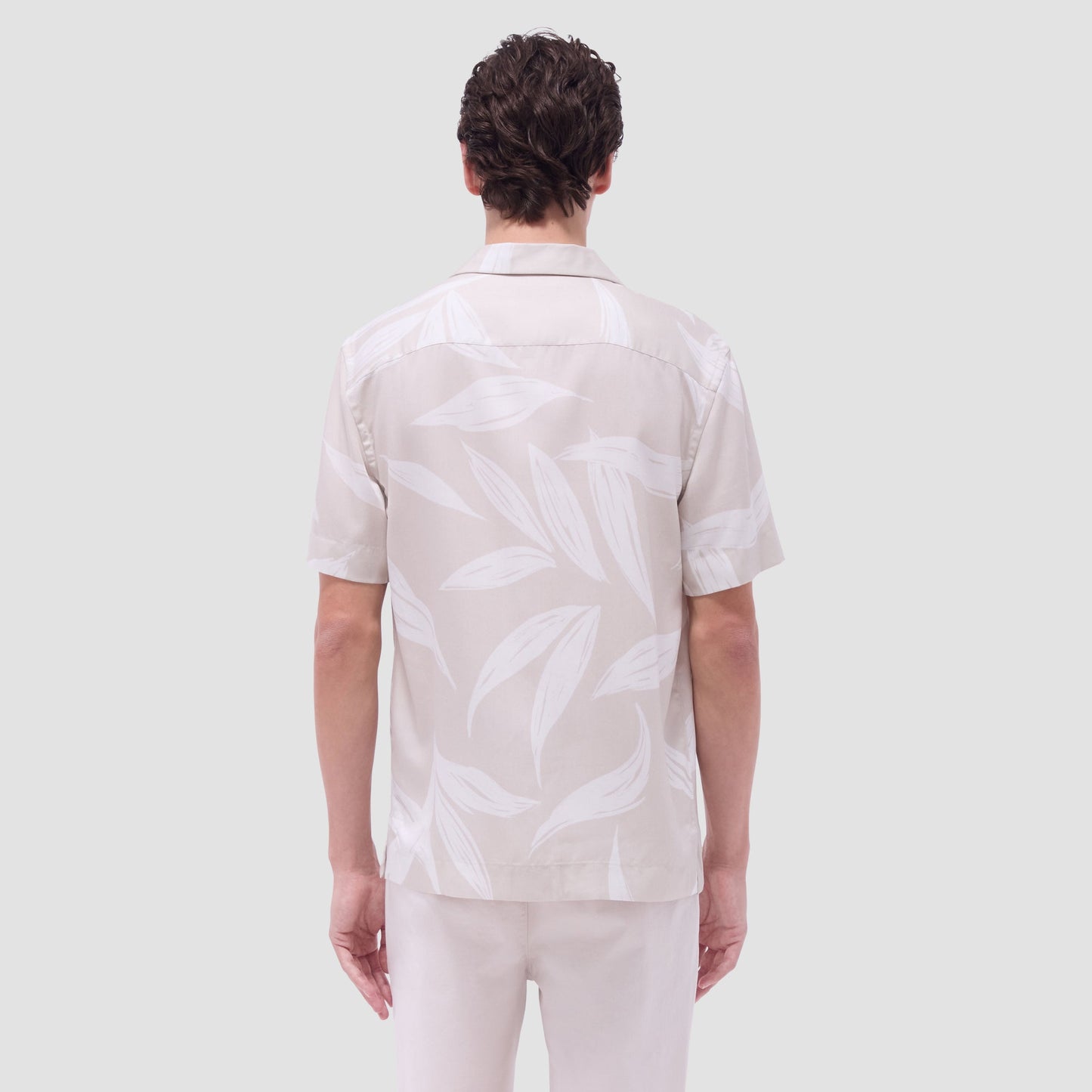 Bugatchi Jackson Leaf Print Camp Shirt Almond