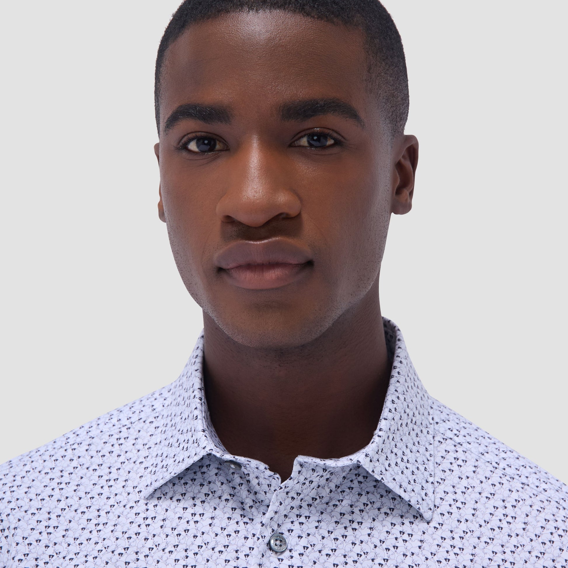 Bugatchi Miles Jack Russell OoohCotton® Short-Sleeve Shirt White