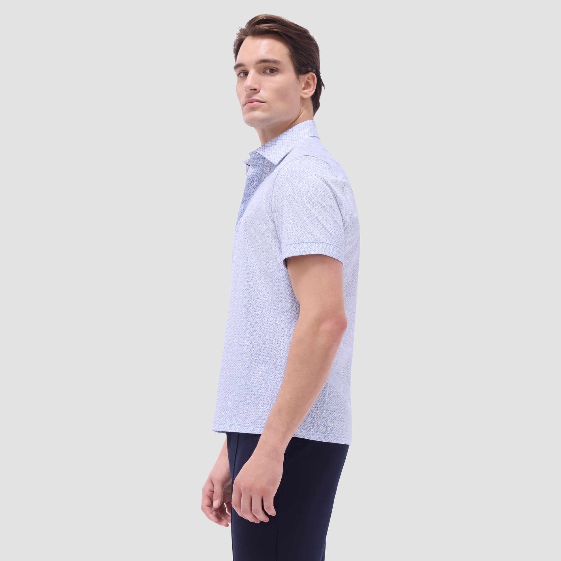 Bugatchi Milo Geometric OoohCotton® Short-Sleeve Shirt Air Blue
