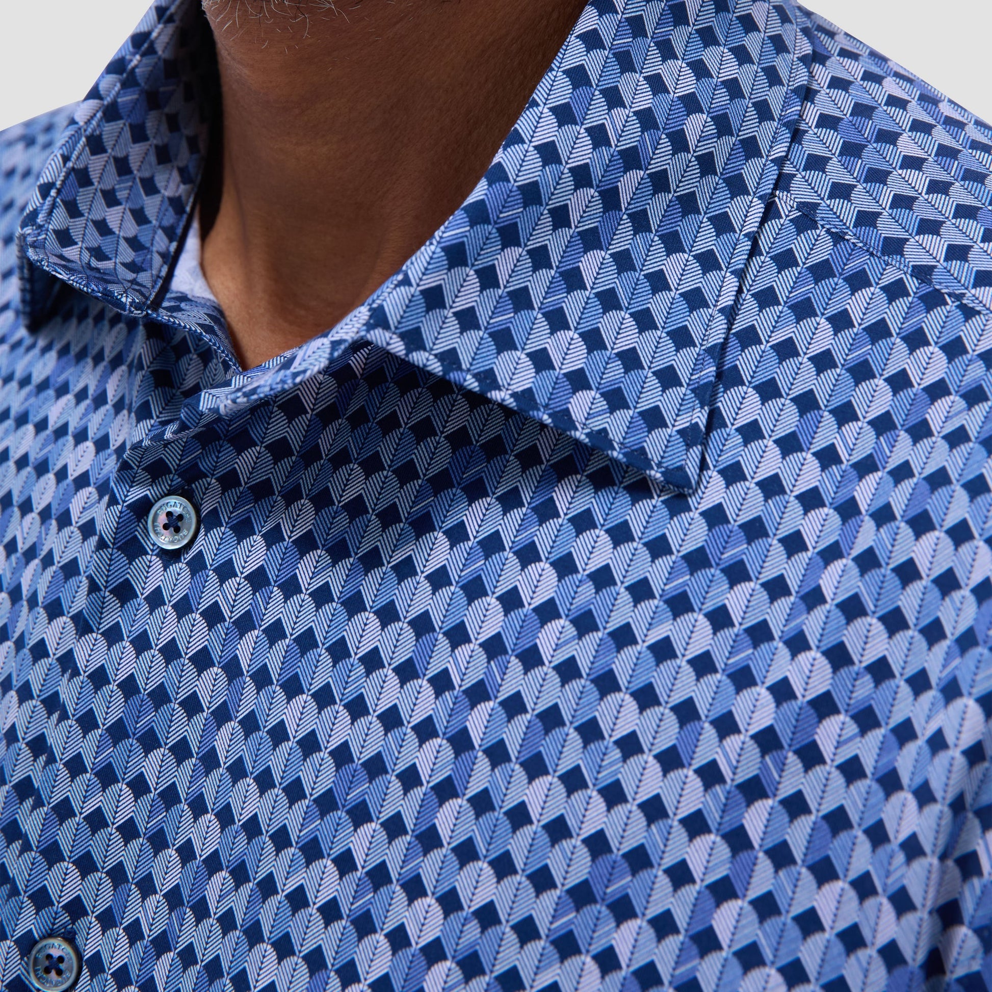 Bugatchi Miles Geometric OoohCotton® Short-Sleeve Shirt Night Blue