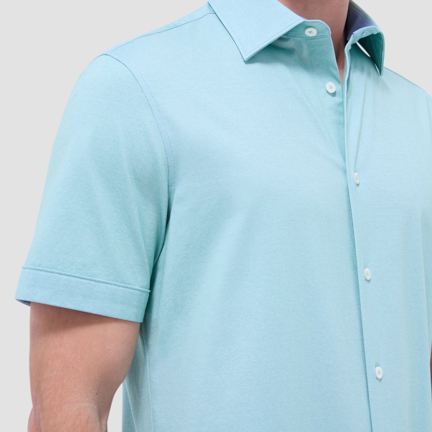 Bugatchi Myron Double-Sided Solid OoohCotton® Short-Sleeve Shirt Menthol