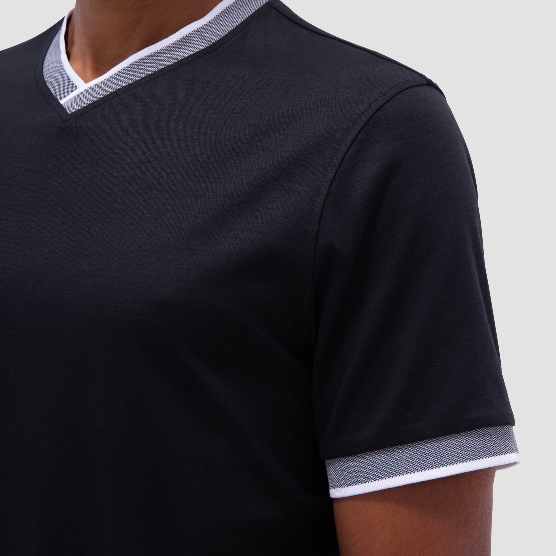 Bugatchi Solid Crew Neck T-Shirt Black