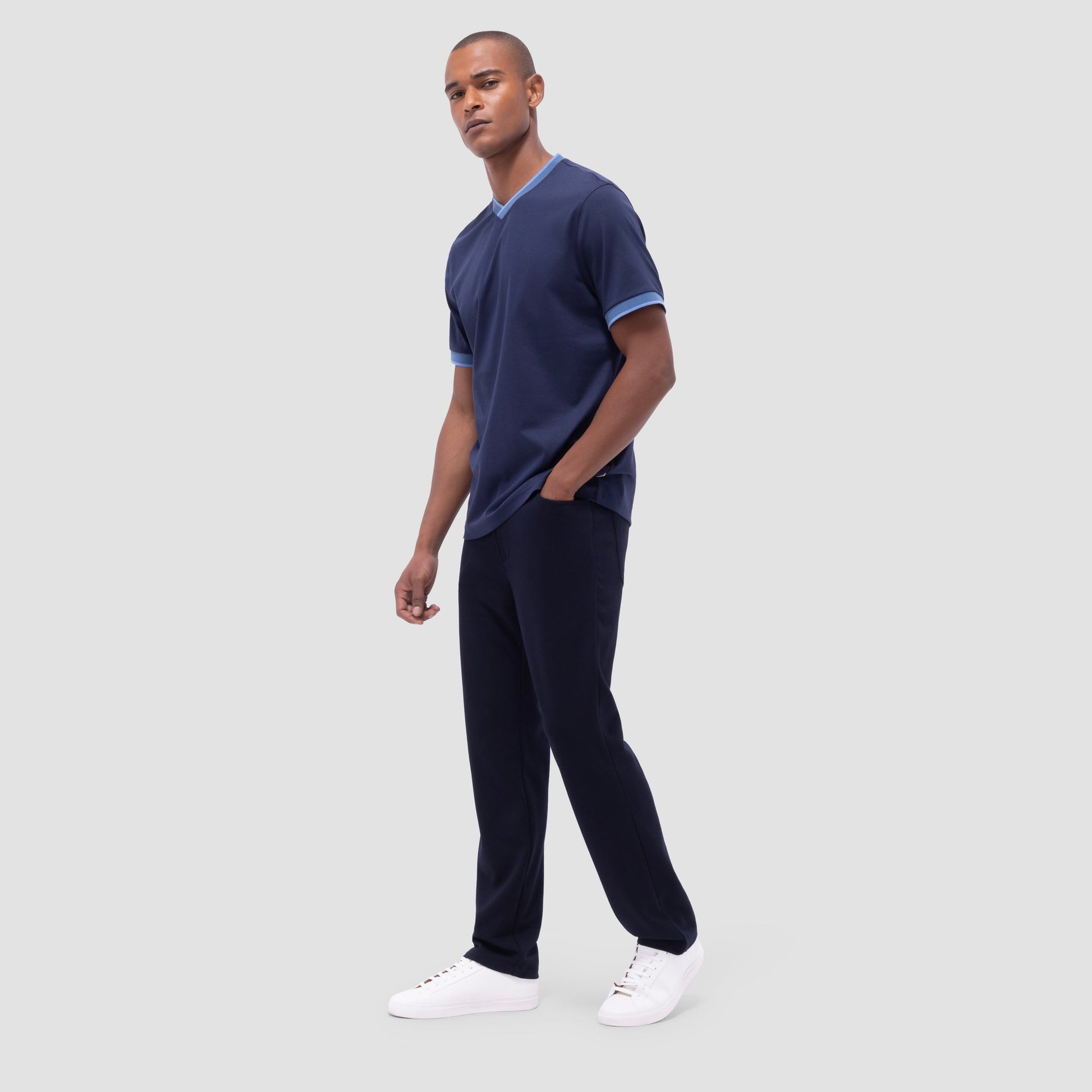 Bugatchi Solid Crew Neck T-Shirt Navy