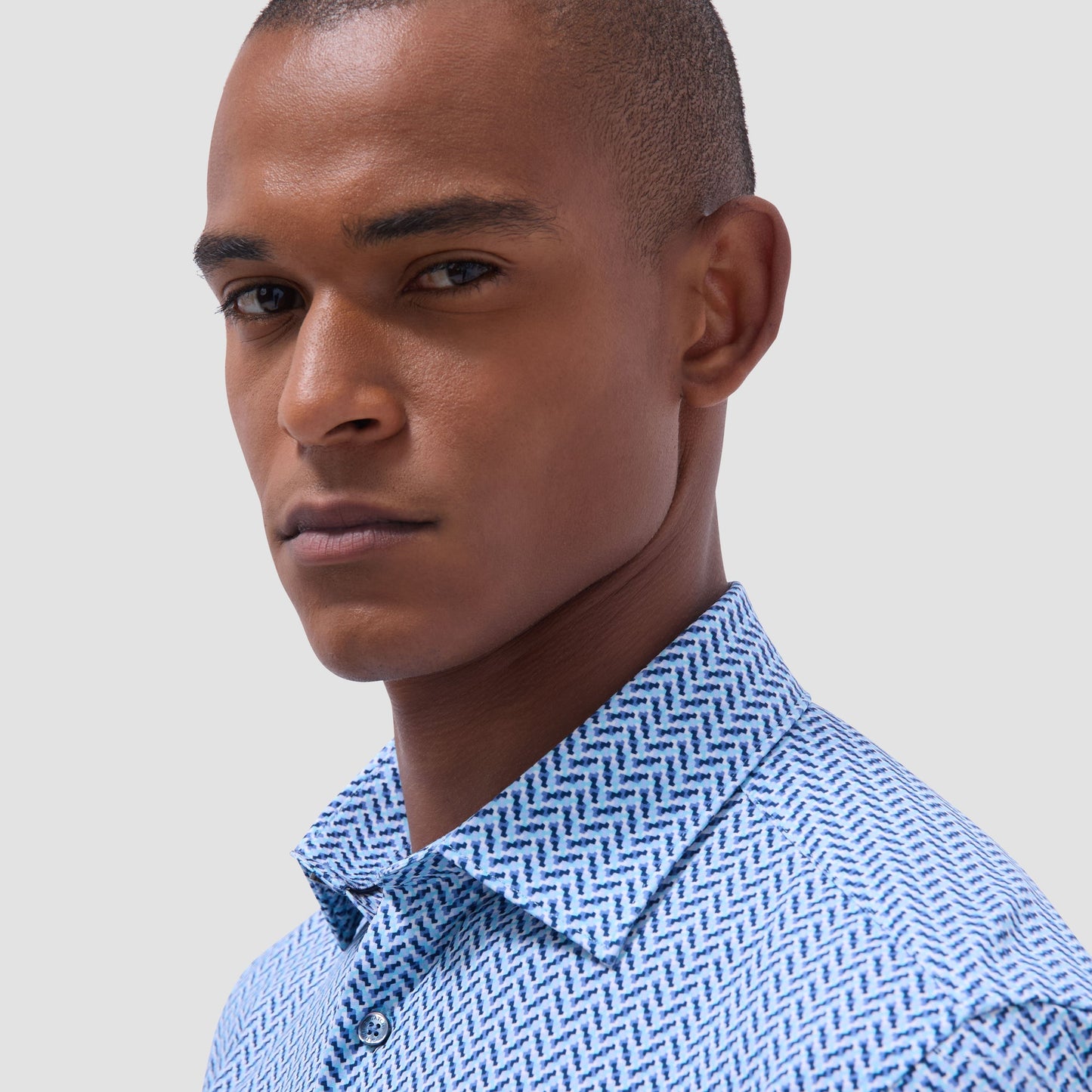 Bugatchi Miles Geometric OoohCotton® Short-Sleeve Shirt Classic Blue