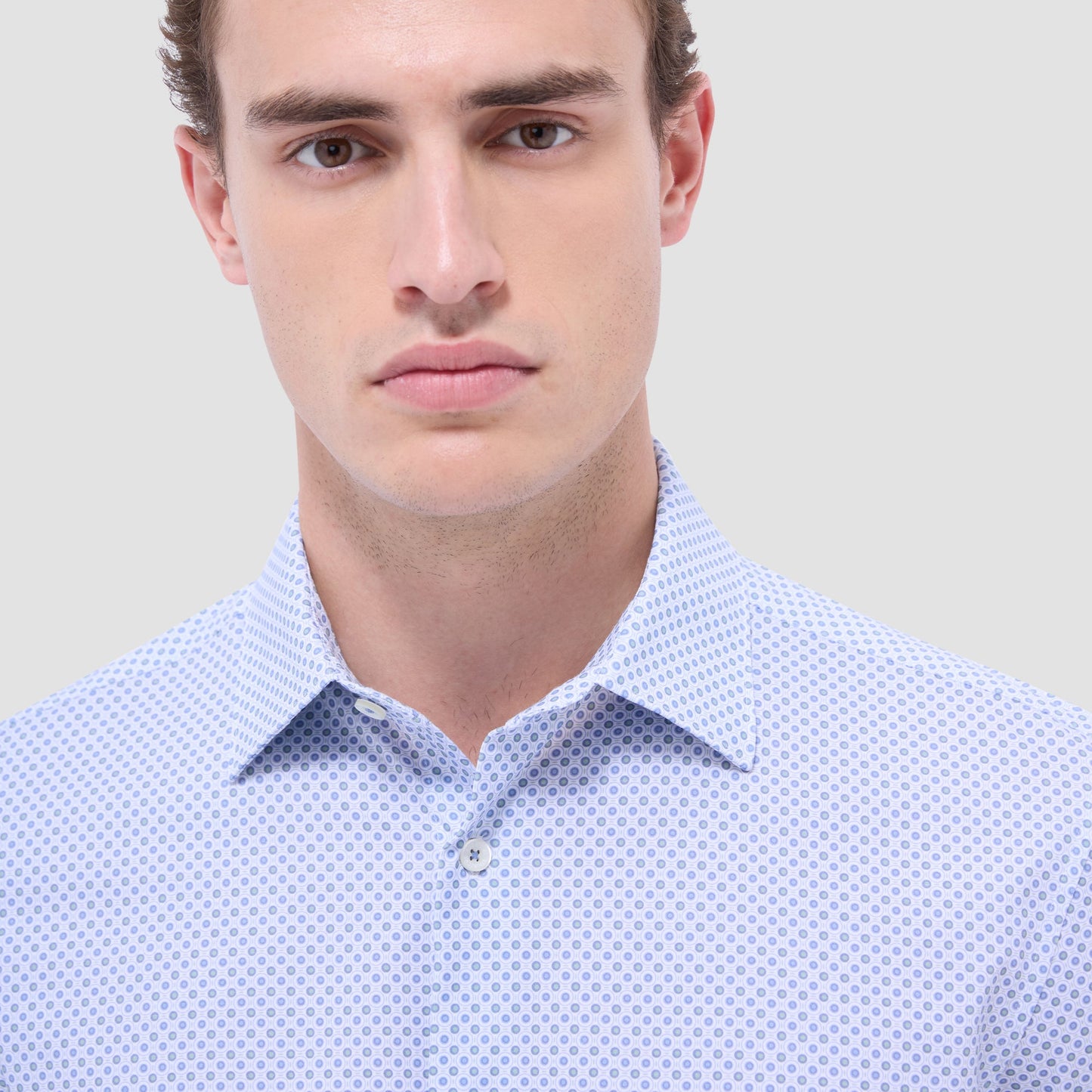 Bugatchi Miles Geometric OoohCotton® Short-Sleeve Shirt Shark