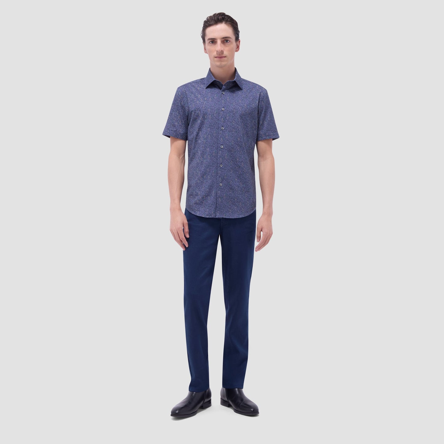 Bugatchi Miles Bistro Print OoohCotton® Short-Sleeve Shirt Graphite