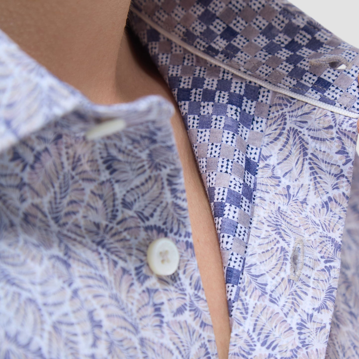 Bugatchi Myron Double-Sided Leaf & Check OoohCotton® Short-Sleeve Shirt Almond