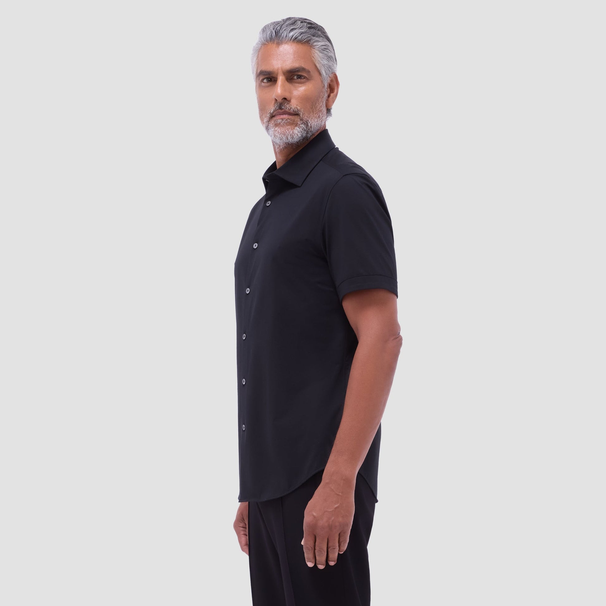 Bugatchi Miles Solid OoohCotton® Short Sleeve Shirt Black