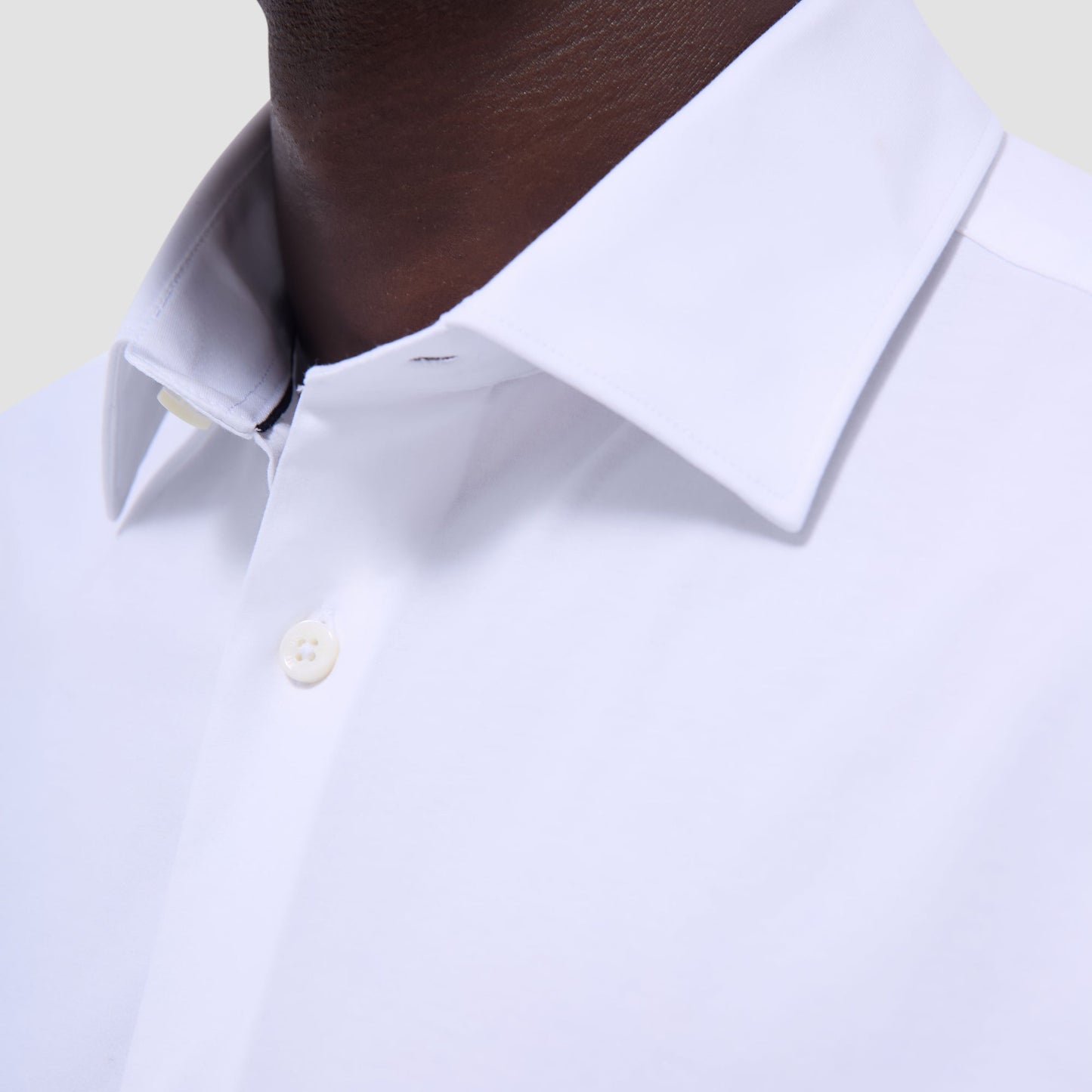 Bugatchi Miles Solid OoohCotton® Short Sleeve Shirt White