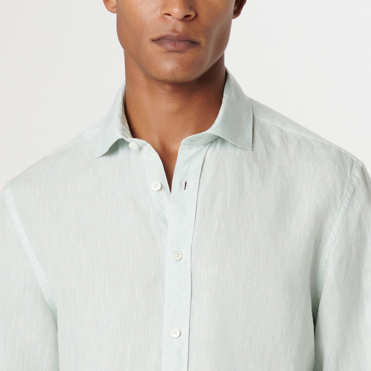 Bugatchi Axel Solid Linen Shirt Seafoam